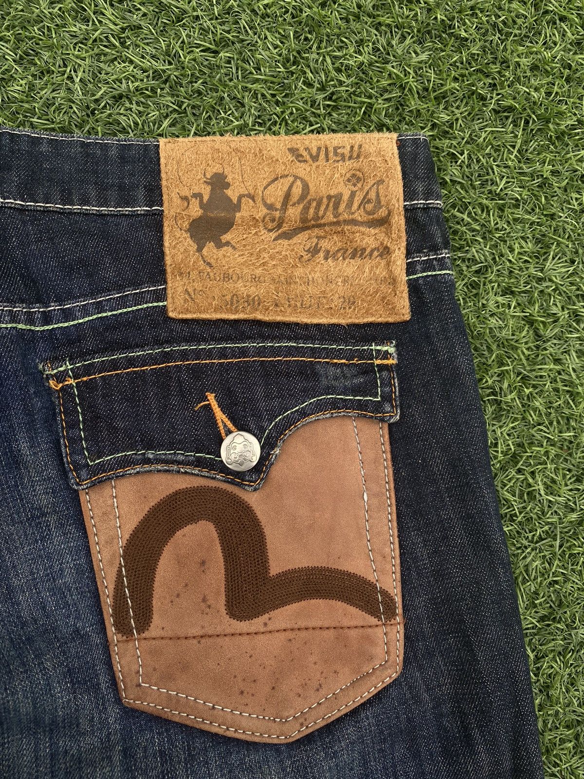 Evisu × Japanese Brand EVISU PARIS DONNA OSAKA SHORT PANTS DENIM Size US 29 - 4 Thumbnail