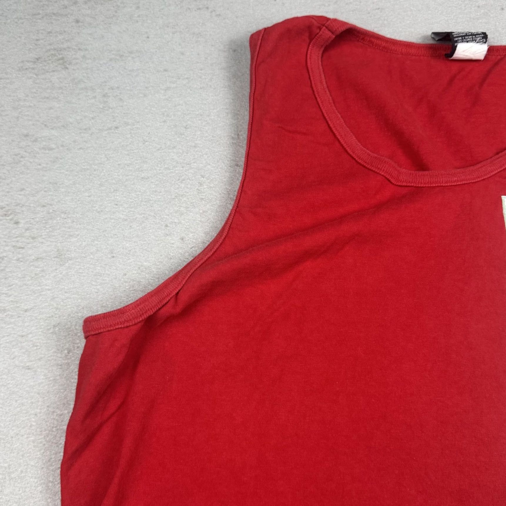 Vintage Tommy Jeans Tank Top Shirt Mens Large Red Graphic Print Sleeveless 100% Cotton Size US L / EU 52-54 / 3 - 3 Thumbnail