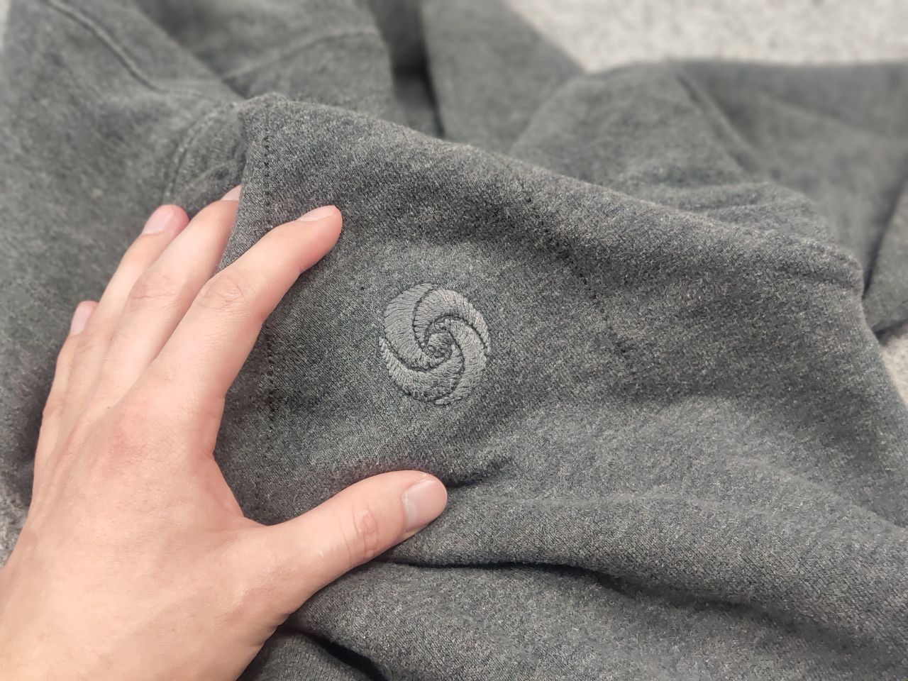 Folk Folk Vintage Minimalist gray with logo Crew chek sweatshirt Size US M / EU 48-50 / 2 - 11 Thumbnail