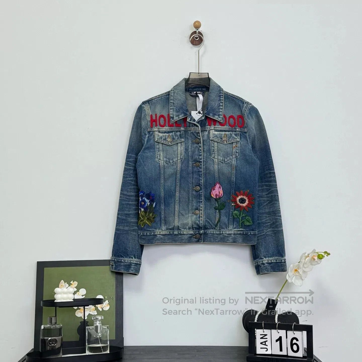 Gucci Gucci Blue Floral Embroidered Denim Jacket. Size M / US 6-8 / IT 42-44 - 1 Thumbnail