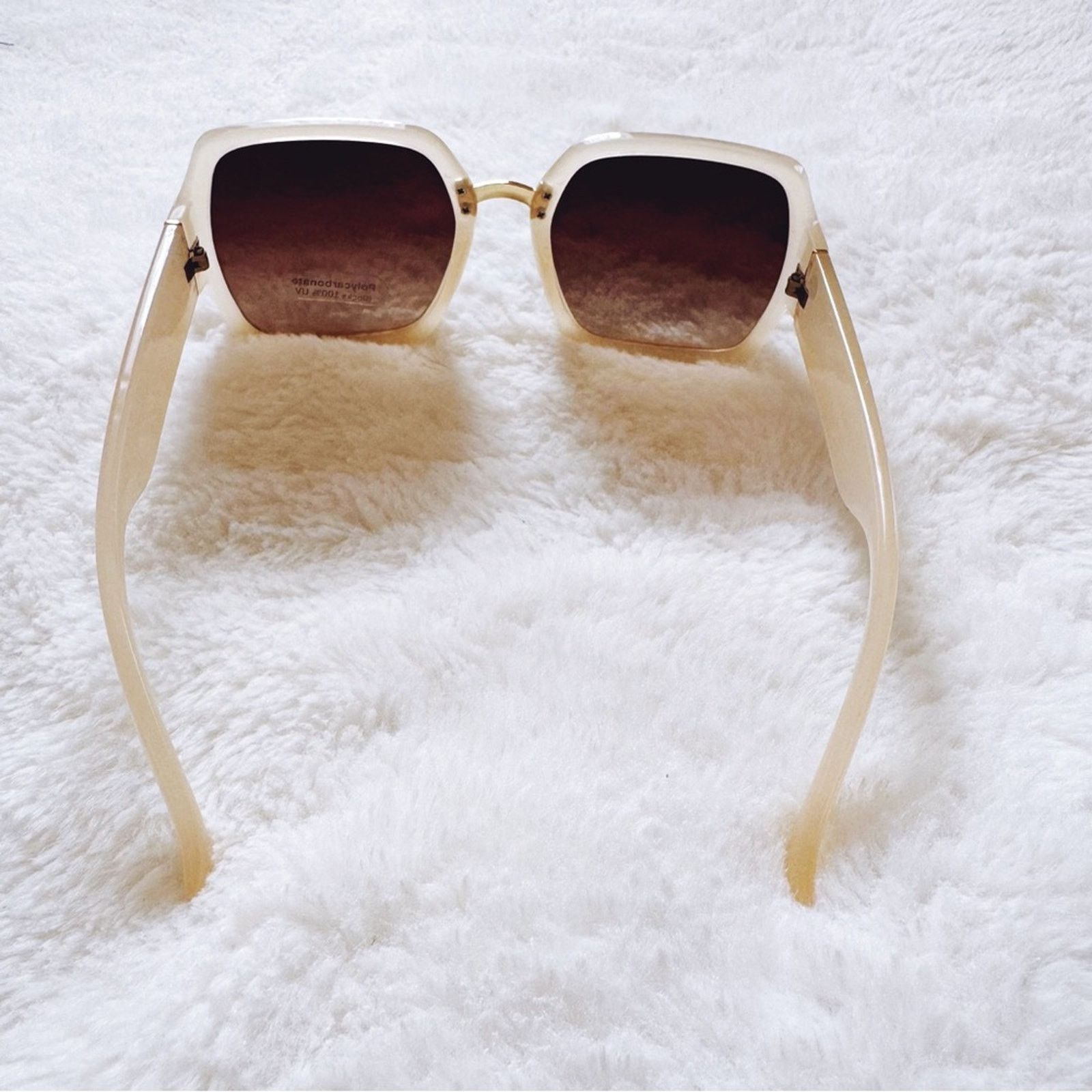 Other Layla Clear Beige Sleek Square Sunglasses Size ONE SIZE - 9 Thumbnail
