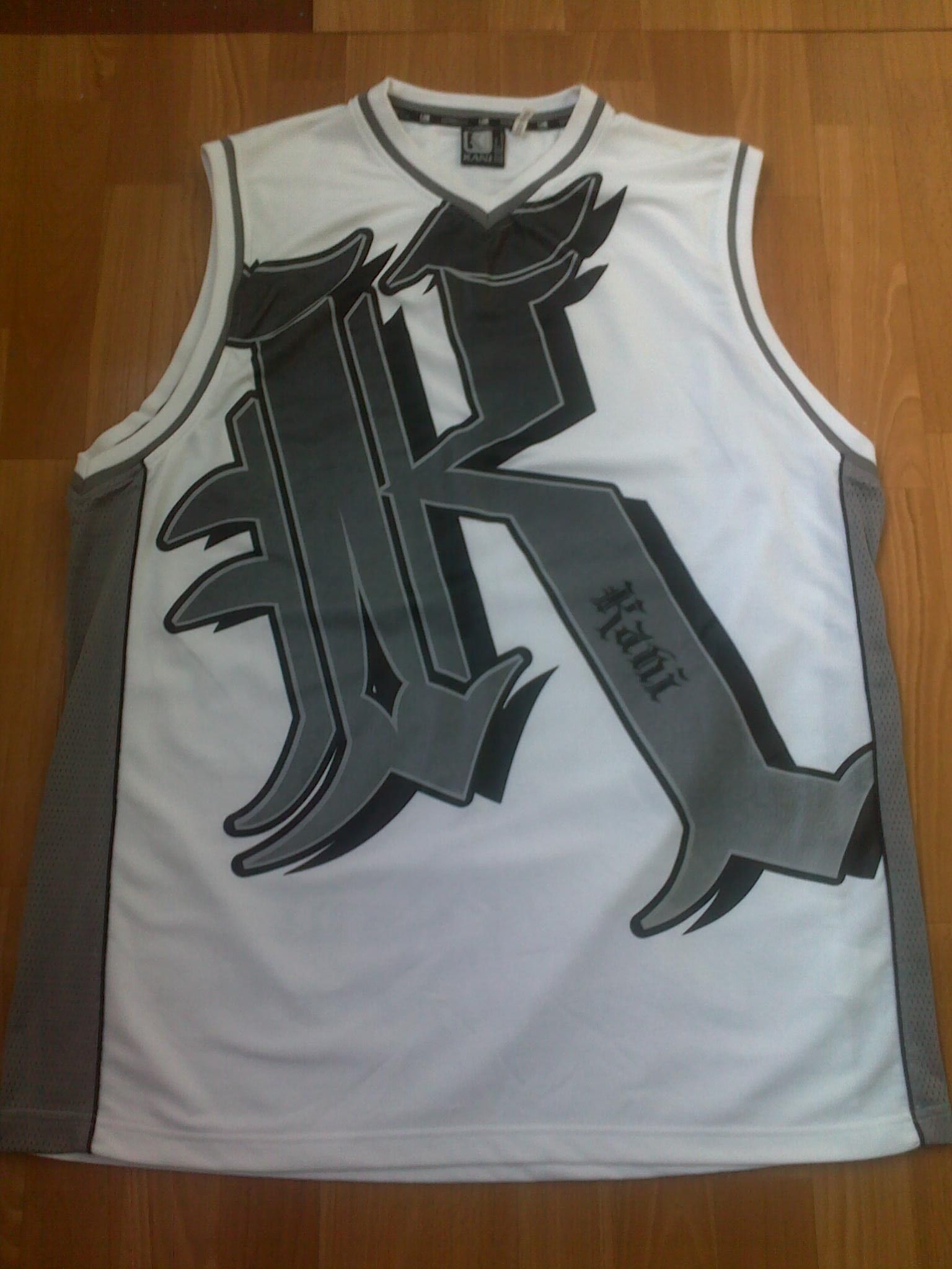 Karl Kani Karl Kani t-shirt, vintage 90s, 1990s hip hop, Y2K, size L Size US L / EU 52-54 / 3 - 2 Thumbnail