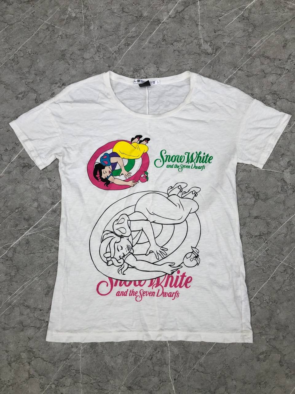Disney × Undercover × Uniqlo Uniqlo Undercover Disney Tee Size L / US 10 / IT 46 - 2 Thumbnail
