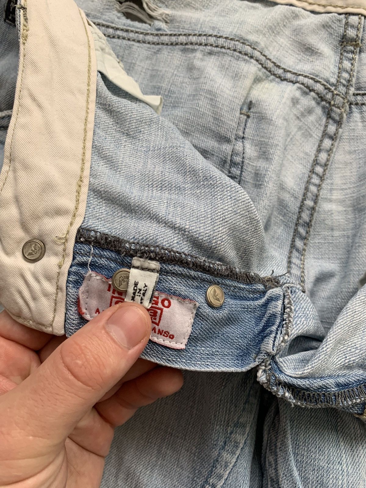 Armani Armani Y2K Distressed Denim Shorts Hype 2000s Destroyed Rare Size US 36 / EU 52 - 15 Thumbnail
