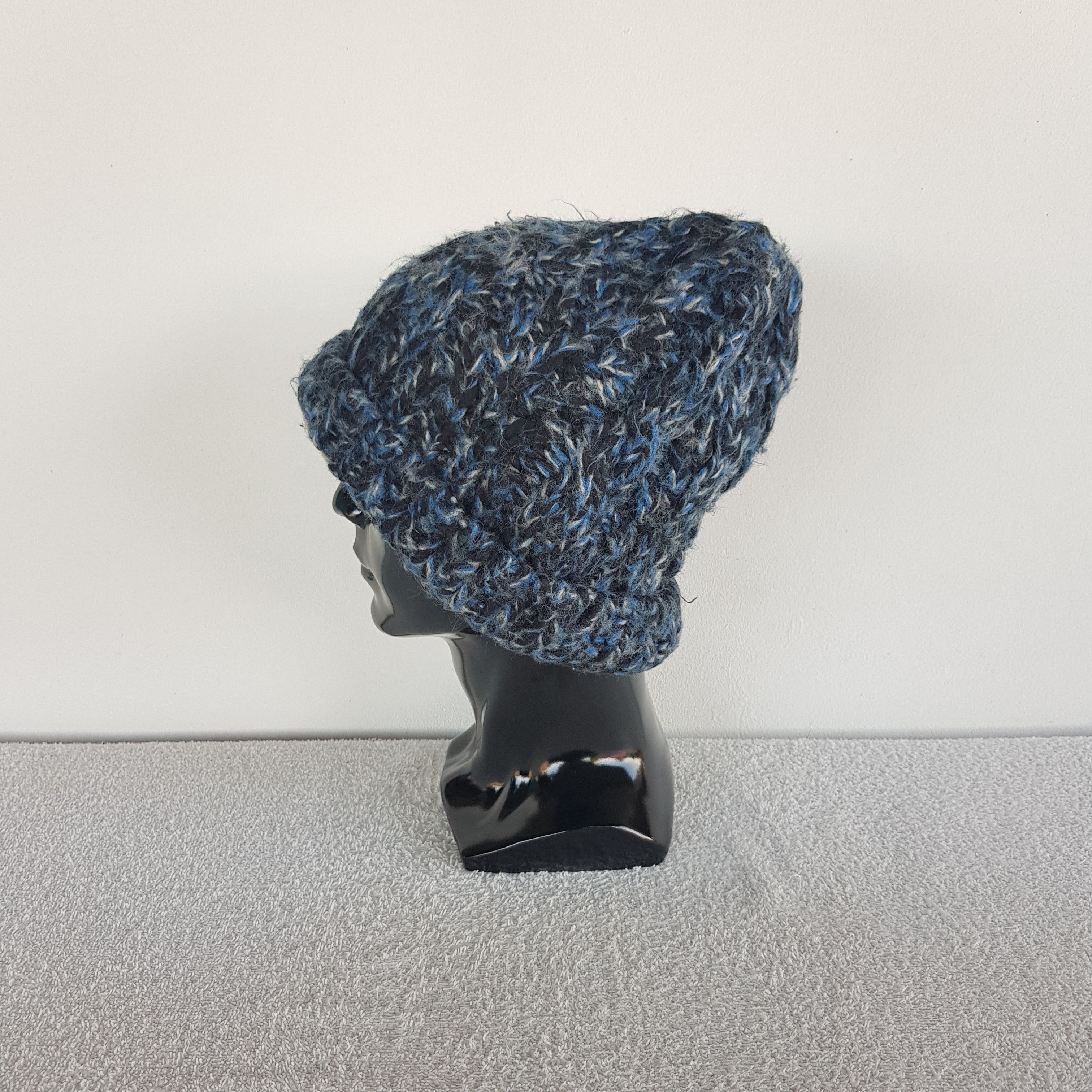 Japanese Brand Vintage Japanese Crochet Beanie Ribbed Snow Caps Hats. Size ONE SIZE - 4 Thumbnail
