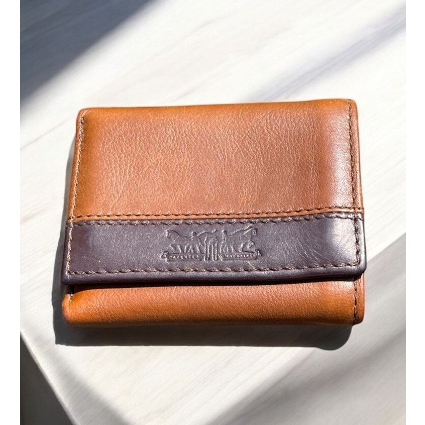 Levi's Men's Brown Levi's Leather 3 tier Wallet Double bill section Size ONE SIZE - 1 Thumbnail
