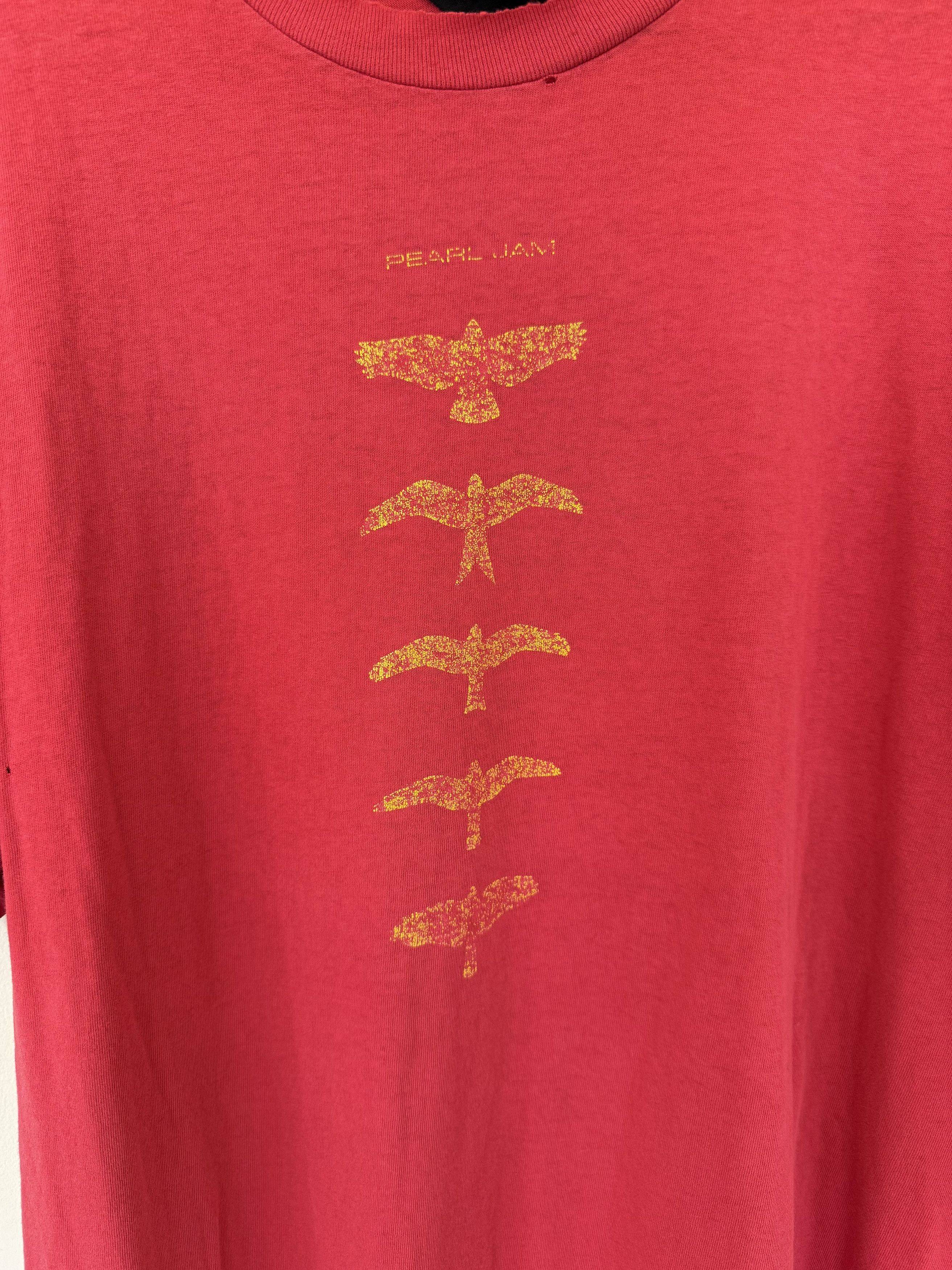 Vintage Pearl Jam Yield Tour 90's Tee Size US XL / EU 56 / 4 - 9 Thumbnail