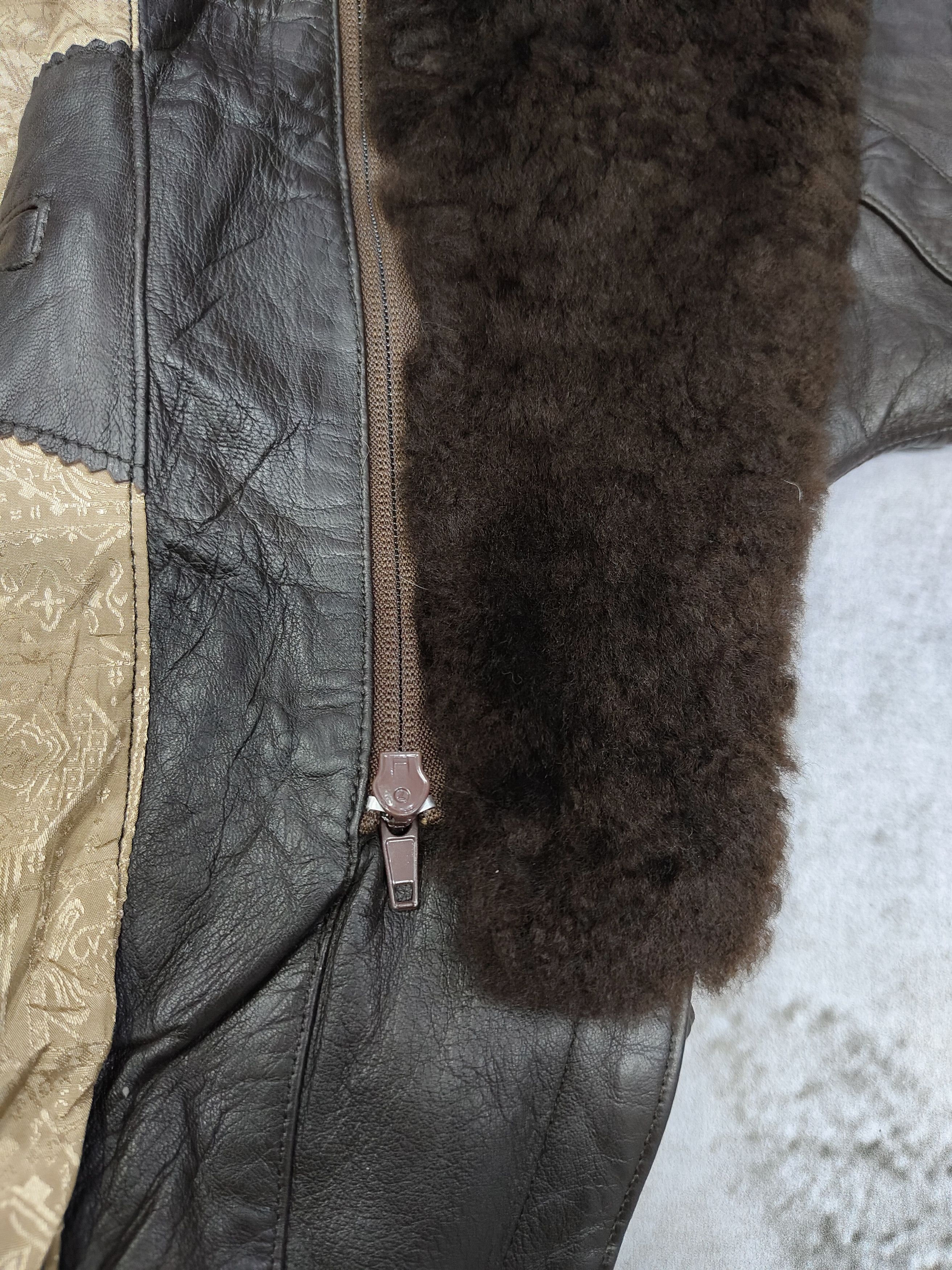 Vintage 80s Desca Ggeri🇮🇹 Pleated Panel Fur Collar Leather Bomber Size US L / EU 52-54 / 3 - 7 Thumbnail