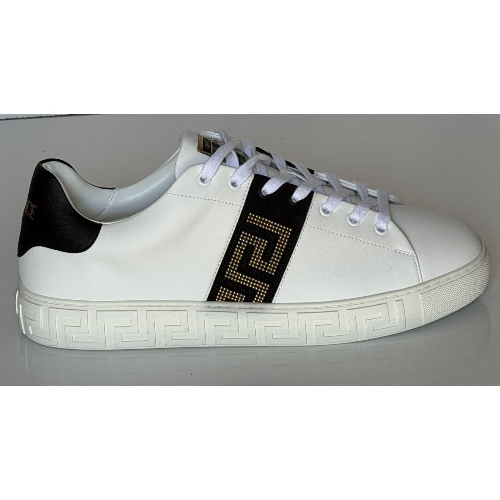 Versace Versace Greek key White/Black Leather Sneakers 13 US 1014460 Size US 13 / EU 46 - 2 Thumbnail