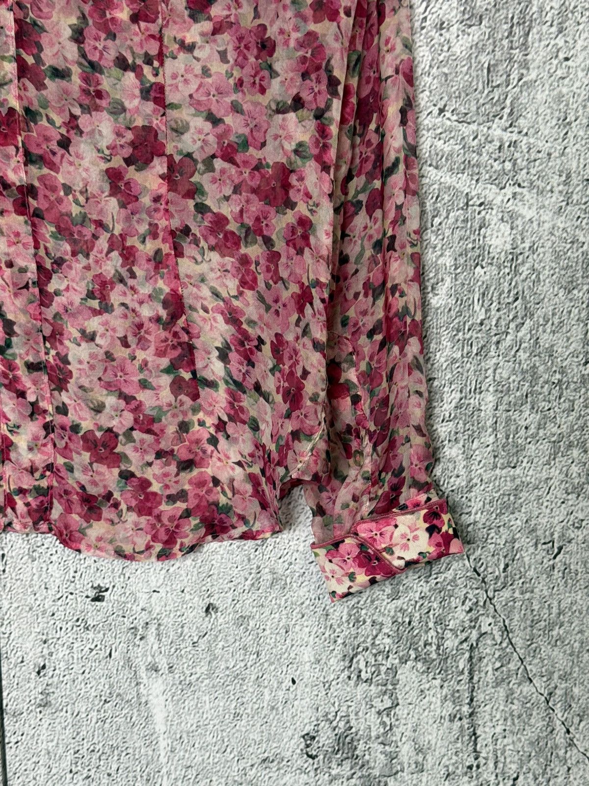 Dolce & Gabbana Dolce & Gabbana Silk Shirt D&G Floral Sheer Button Up Blouse Size XS / US 0-2 / IT 36-38 - 15 Thumbnail
