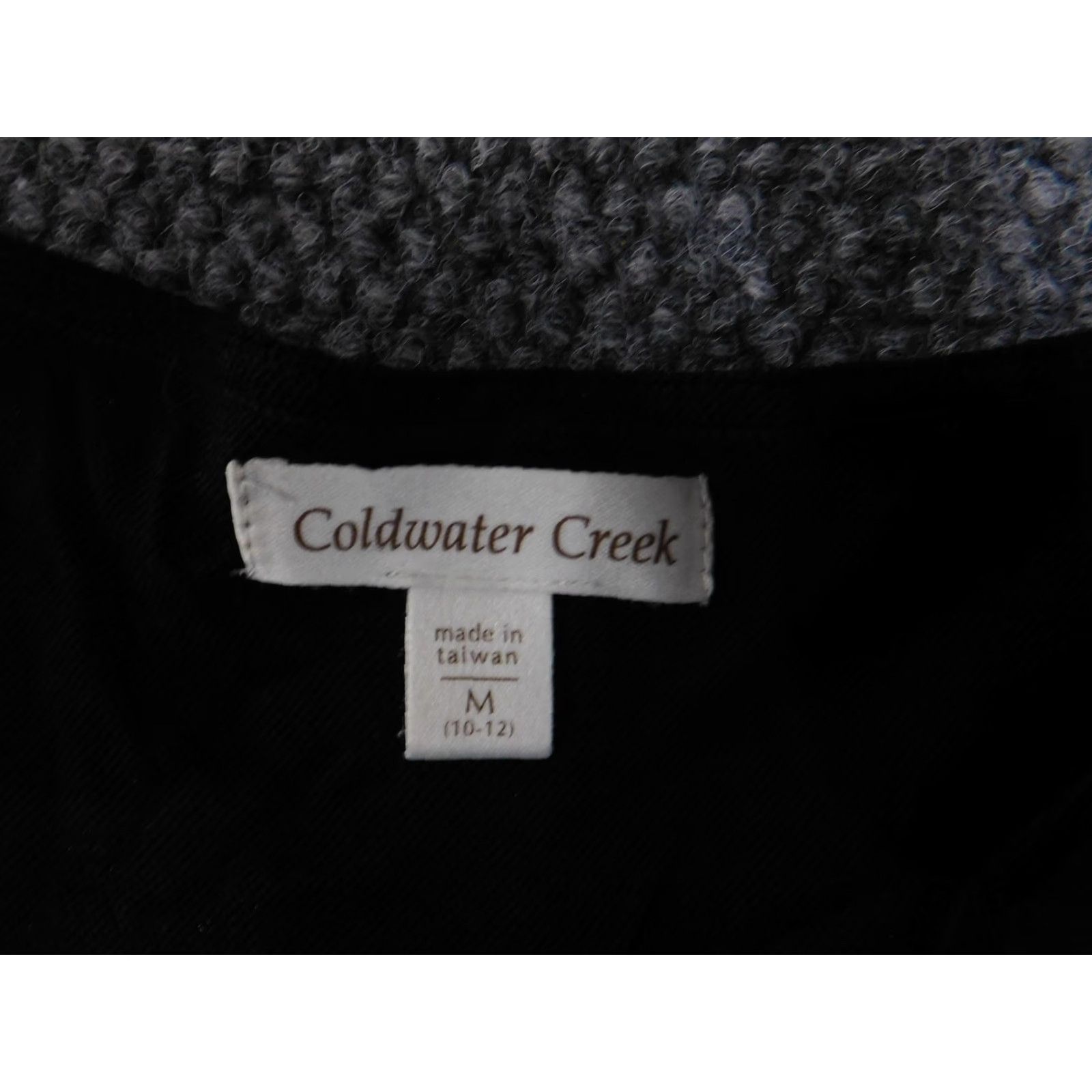 Coldwater Creek VINTAGE Coldwater Creek Shirt Womens Medium Black 3/4 Sleeve V-Neck Lined Wrap Tunic Blouse Mens? Wait not. Size M / US 6-8 / IT 42-44 - 4 Thumbnail