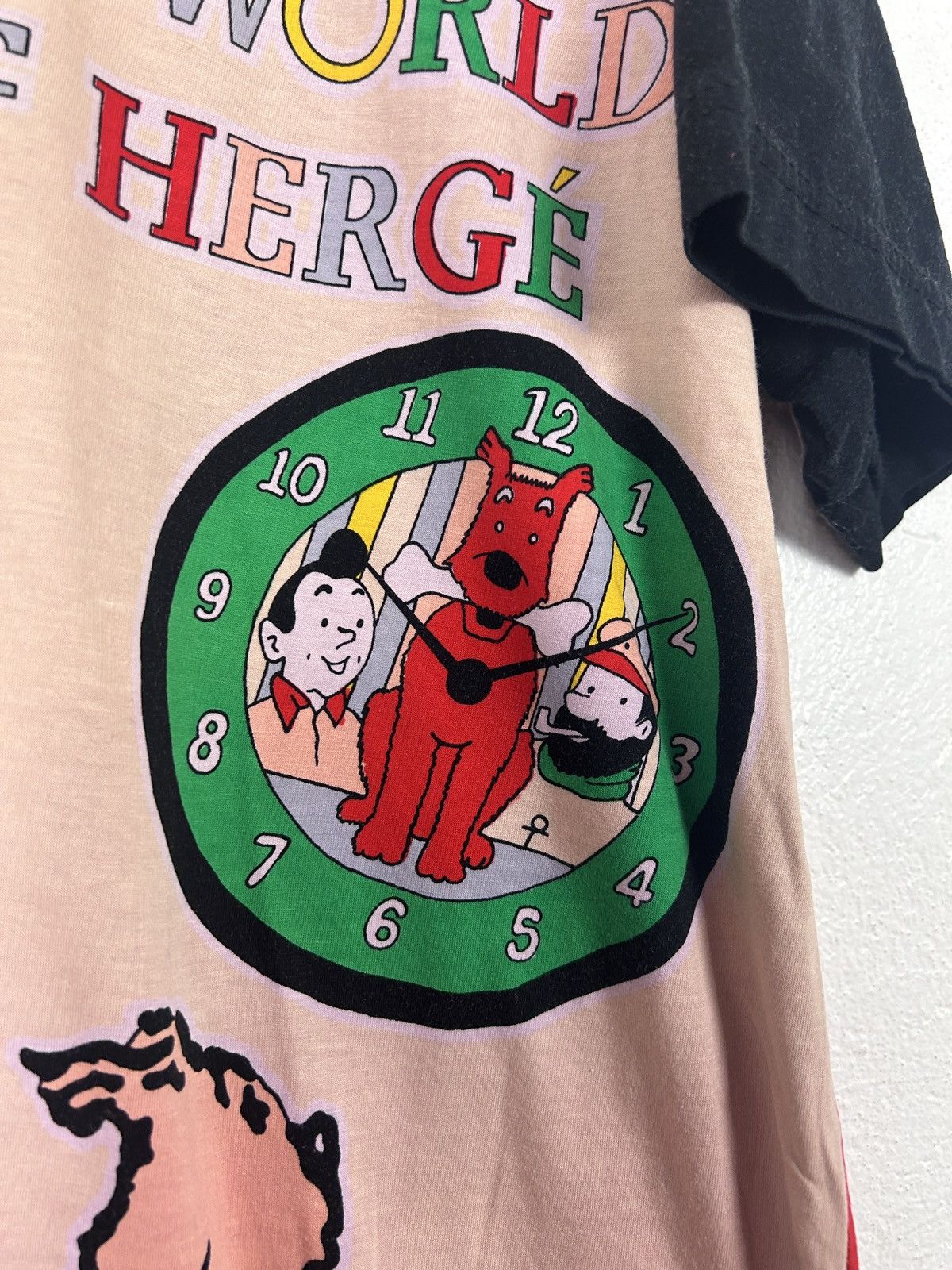 Vintage Vintage Tintin And The World Of Hergé 1983 Book AOP Tee Size US L / EU 52-54 / 3 - 3 Thumbnail