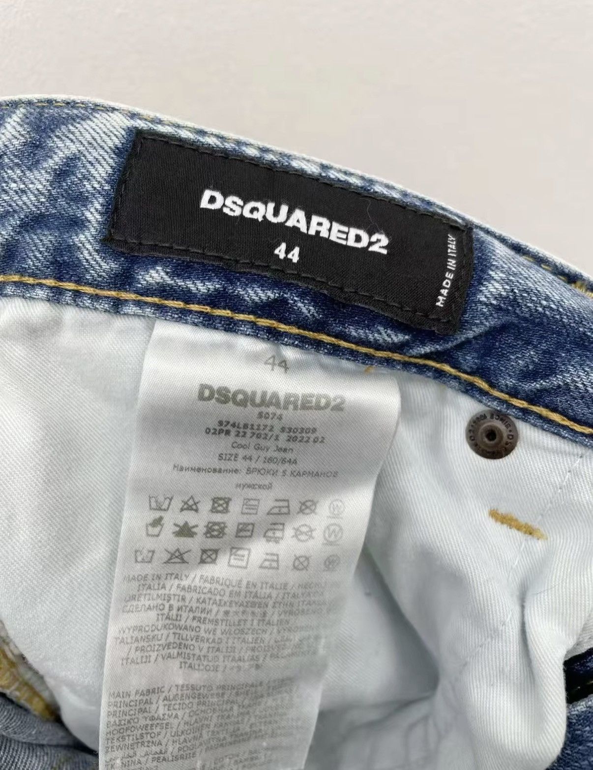 Dsquared2 DSQUARED2 100% Cotton Washed Distressed Destroyed Jeans J30 Size US 28 / EU 44 - 7 Thumbnail