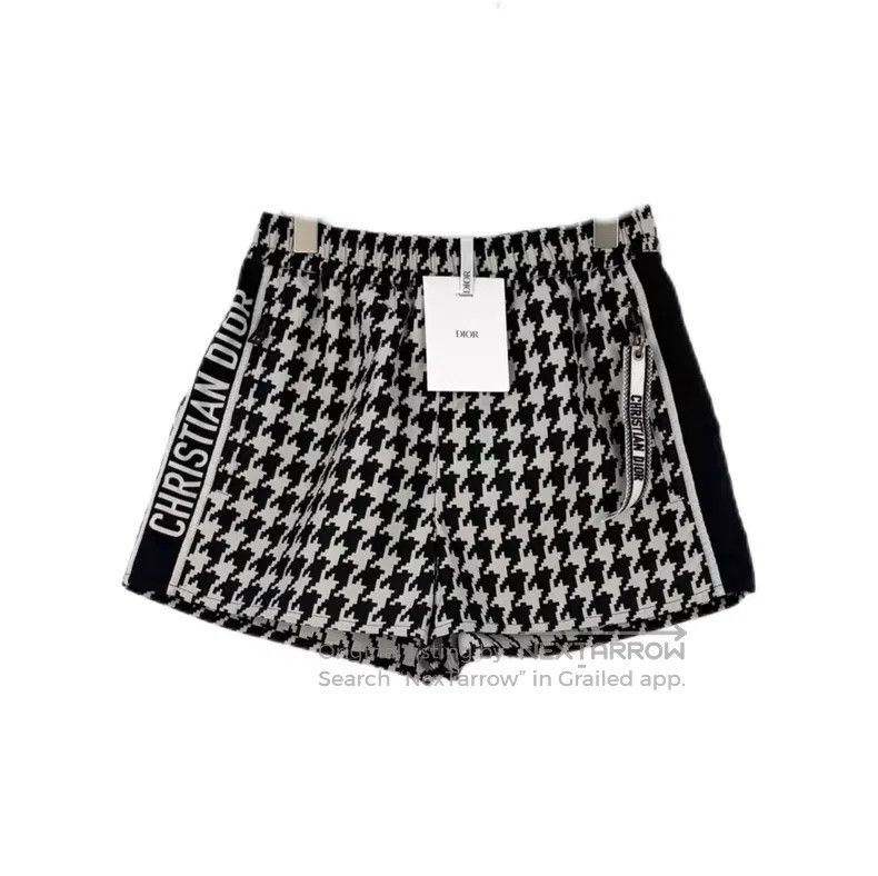 Dior Dior Black and white large logo elastic waist nylon shorts Size 25" / US 0 / IT 36 - 1 Thumbnail