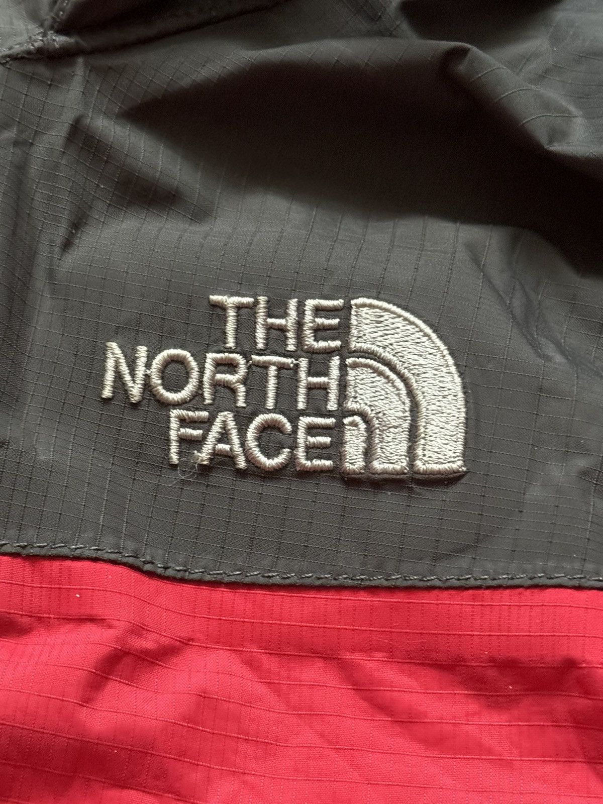 Goretex × The North Face Tnf the north face M vintage Hyvent shell jacket hooded 00s Size US L / EU 52-54 / 3 - 11 Thumbnail
