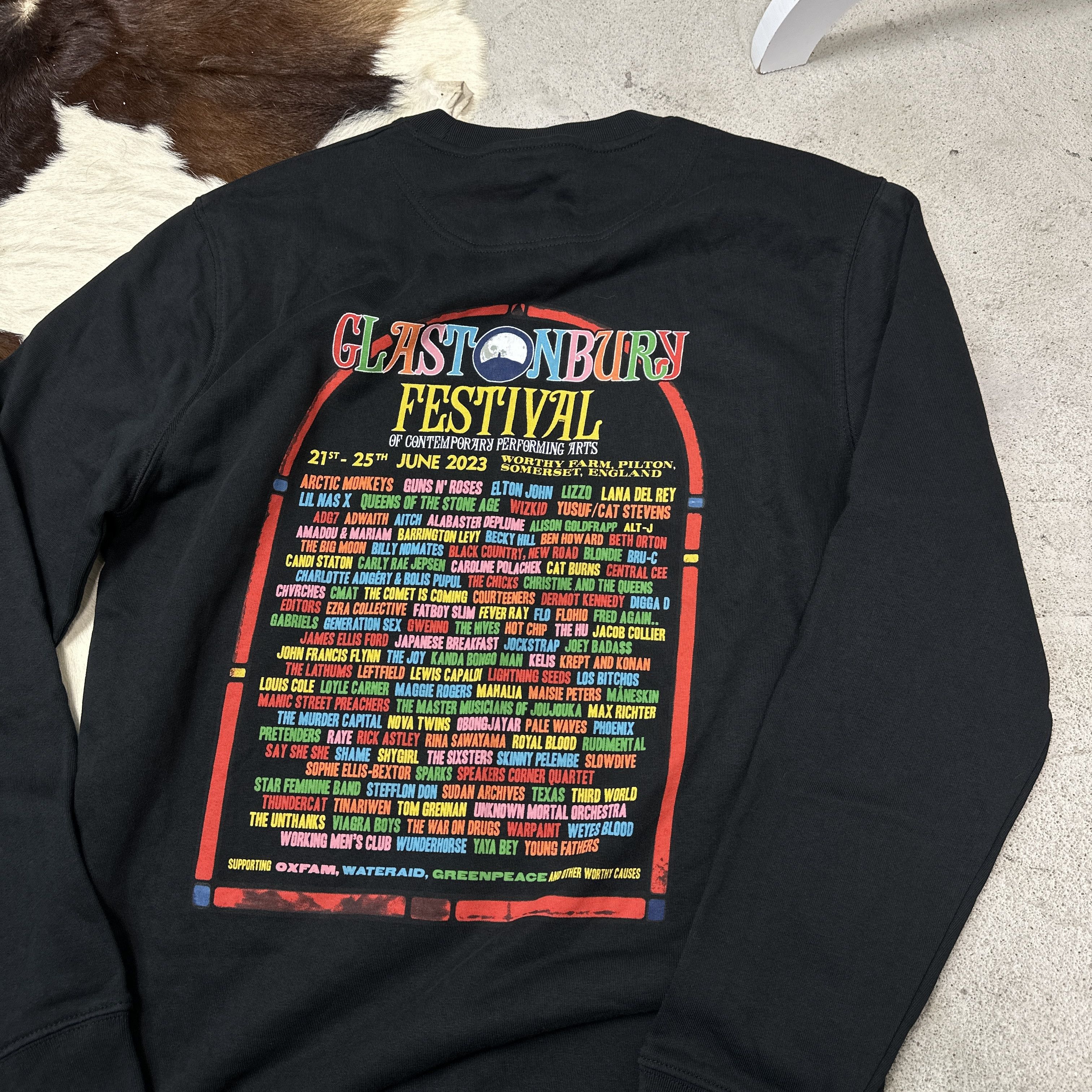 Vintage Vintage Streetwear Glastonbury Festival Sweatshirt 90s Size US M / EU 48-50 / 2 - 6 Thumbnail