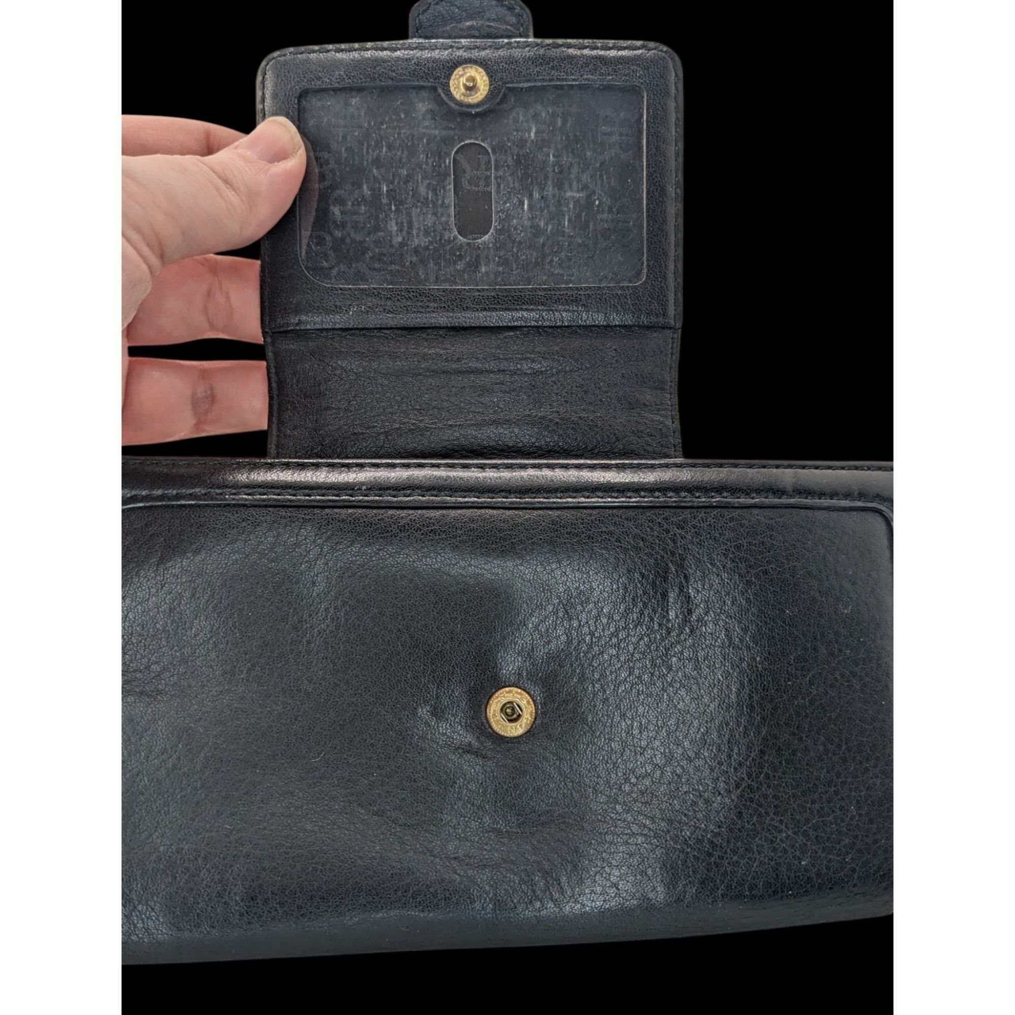 Banana Republic Vintage 90s Banana Republic Black Leather Wallet W/ Gold Har Size ONE SIZE - 4 Thumbnail