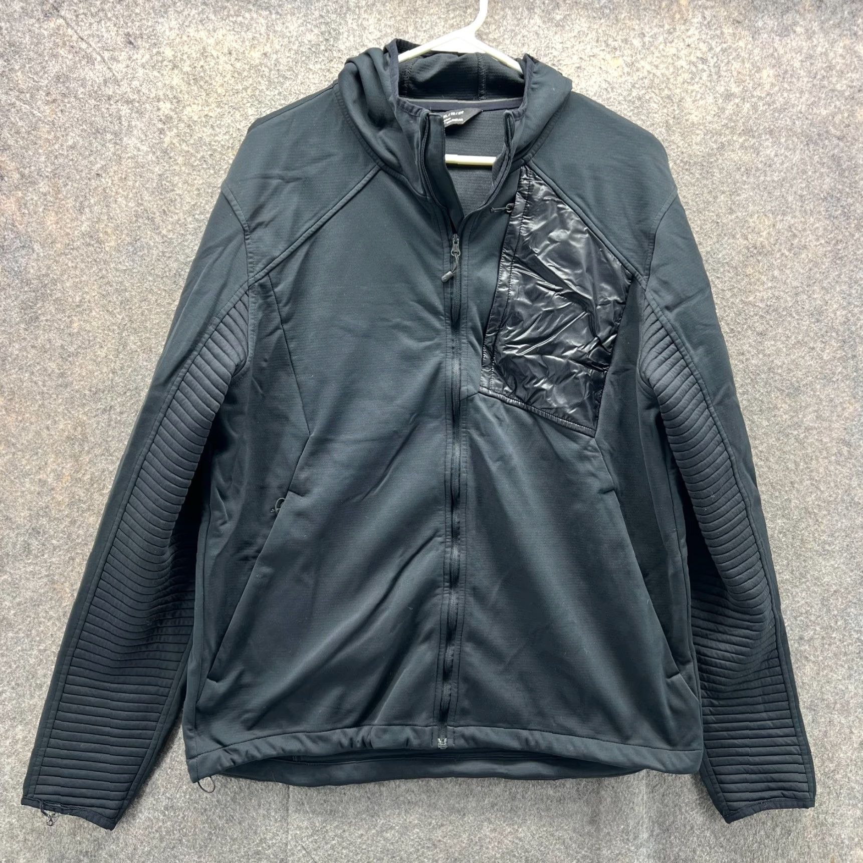 Under Armour VINTAGE Under Armour Jacket Mens XL Black Full Zip Lined Ribbed Storm Series Windbreaker Regular Big & Tall Mens Size US XL / EU 56 / 4 - 2 Thumbnail