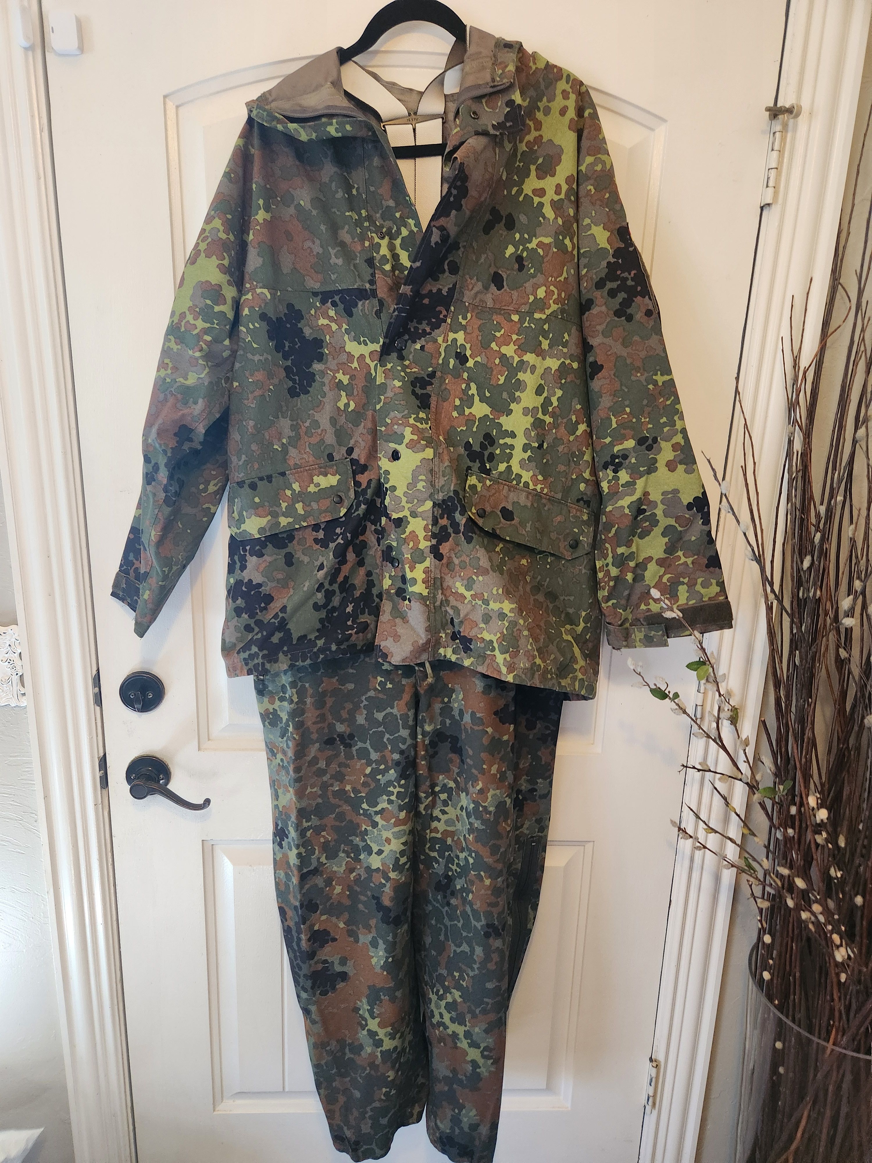 Other Vintage 90's German Army Camoflouge Wet Weather Suit Size US XXL / EU 58 / 5 - 1 Thumbnail