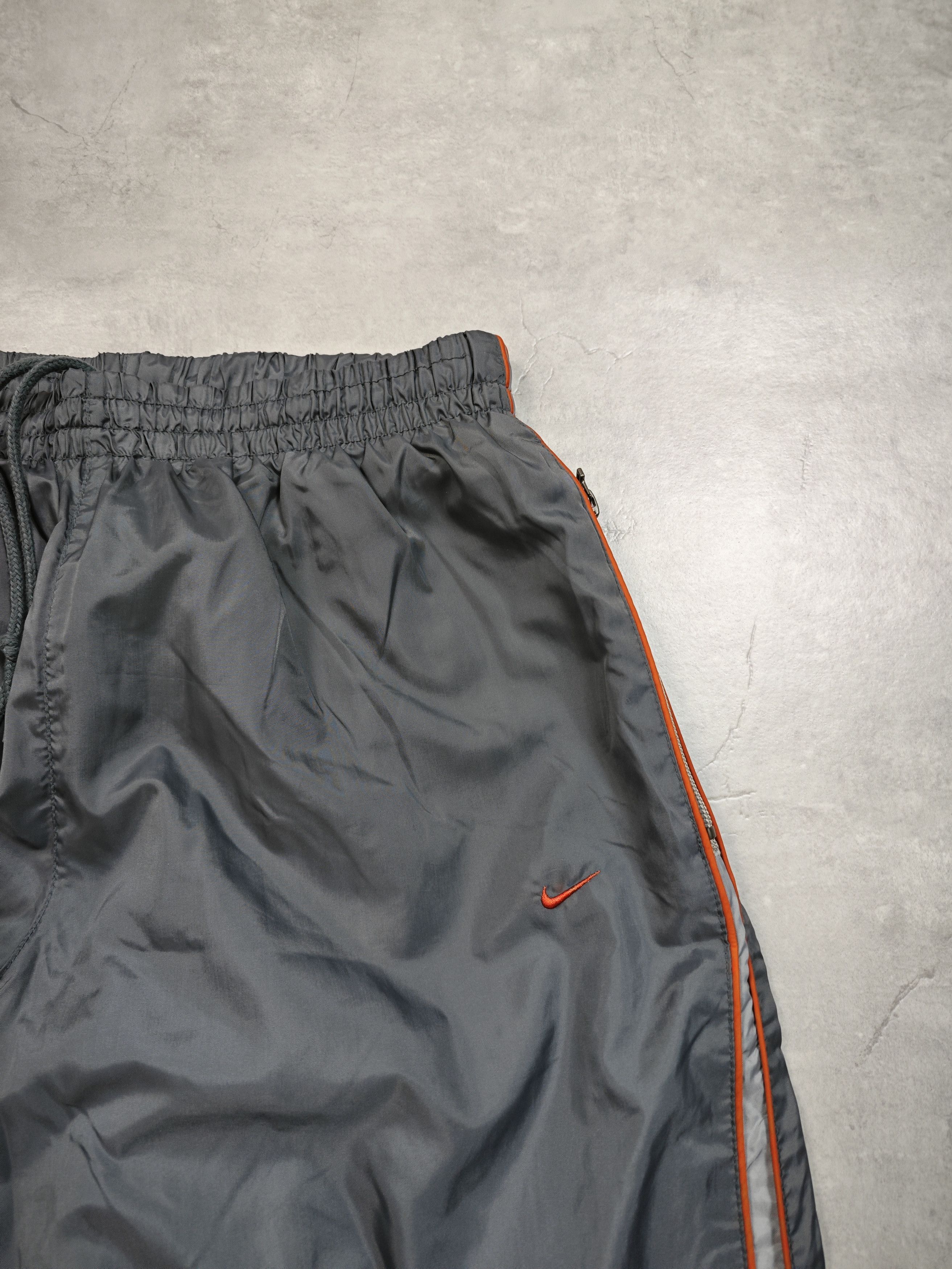 Nike Nike Vintage Track Pants Size US 33 - 2 Thumbnail