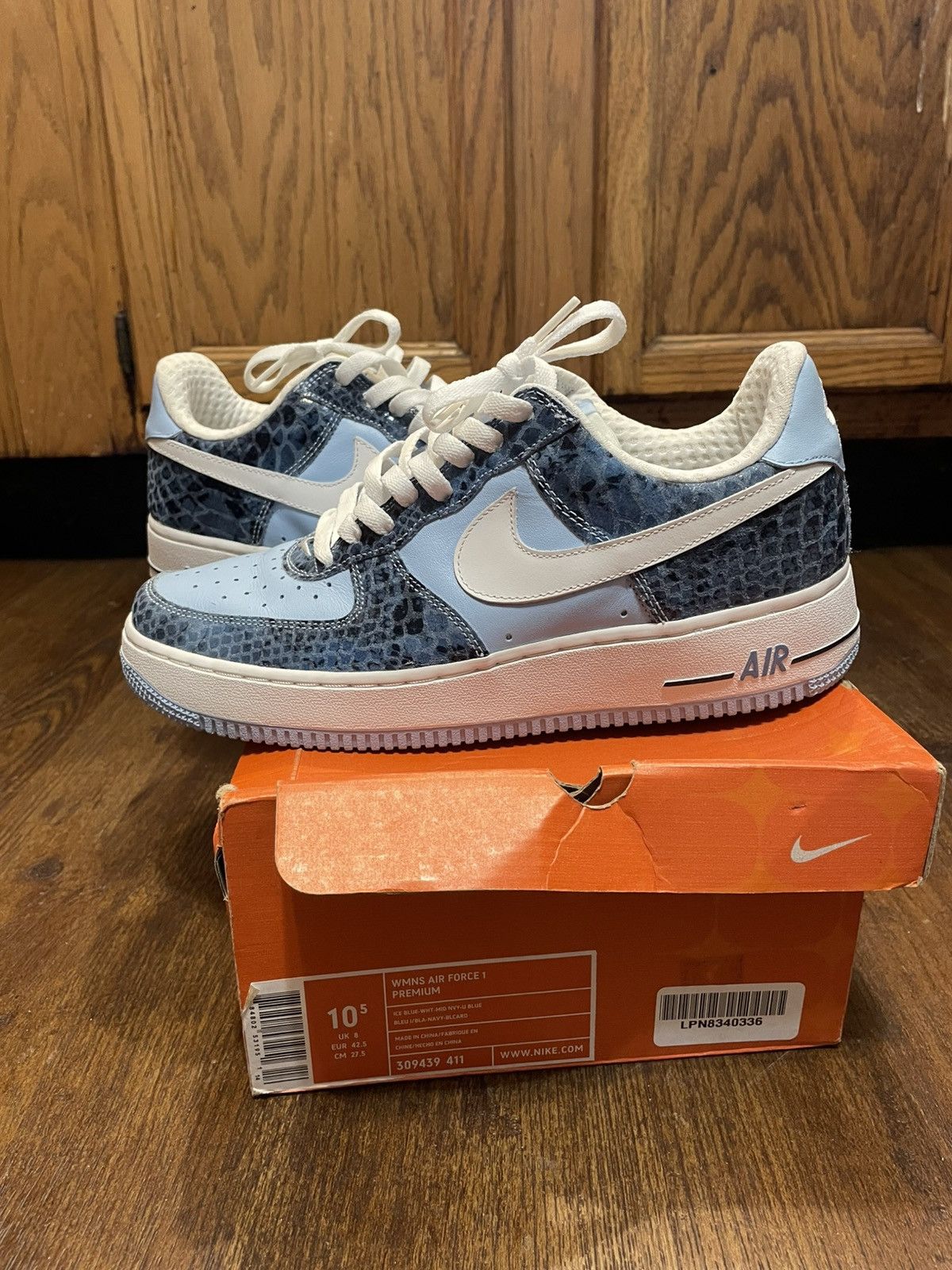 Nike × Vintage WMNS Nike Air Force 1 Ice Blue Snakeskin 2006 | Grailed