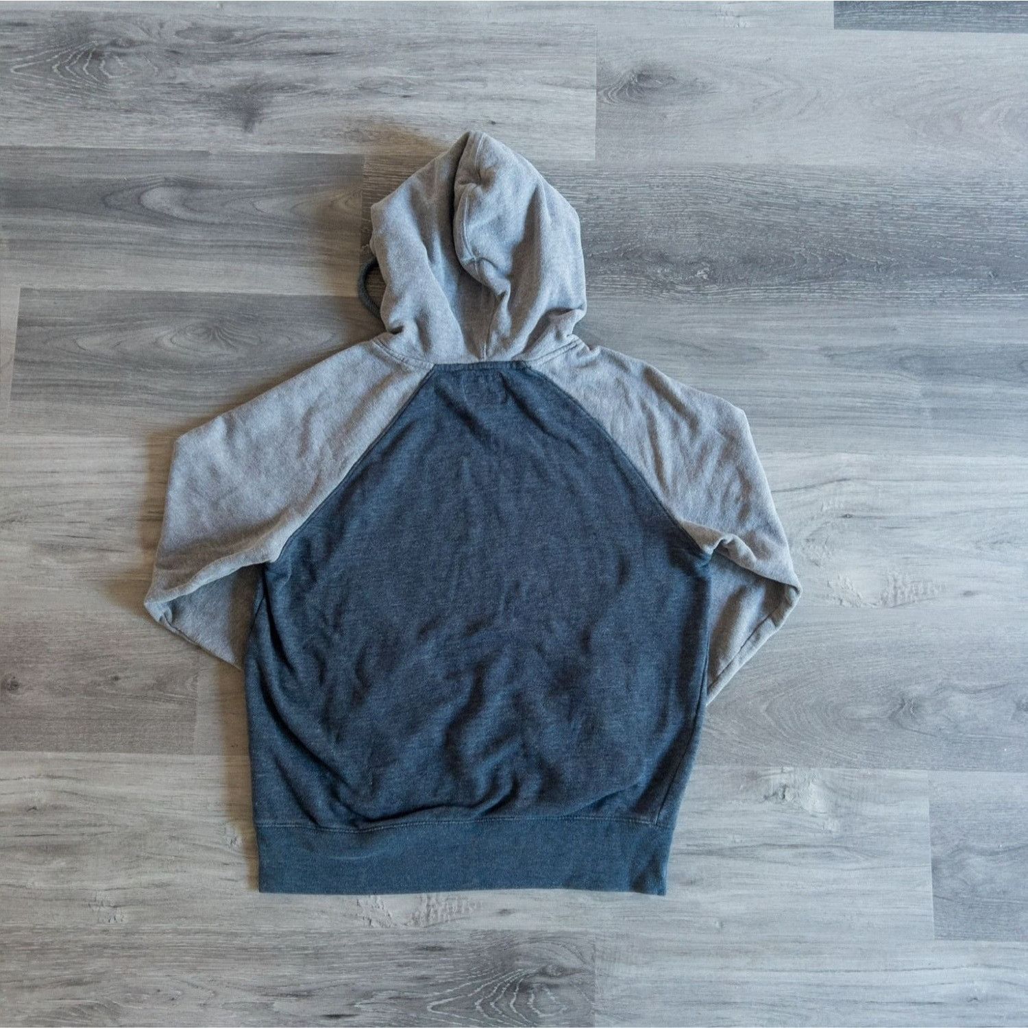 47 Brand New York Yankees Gray & Navy Hoodie By 47 Medium Size US M / EU 48-50 / 2 - 2 Thumbnail