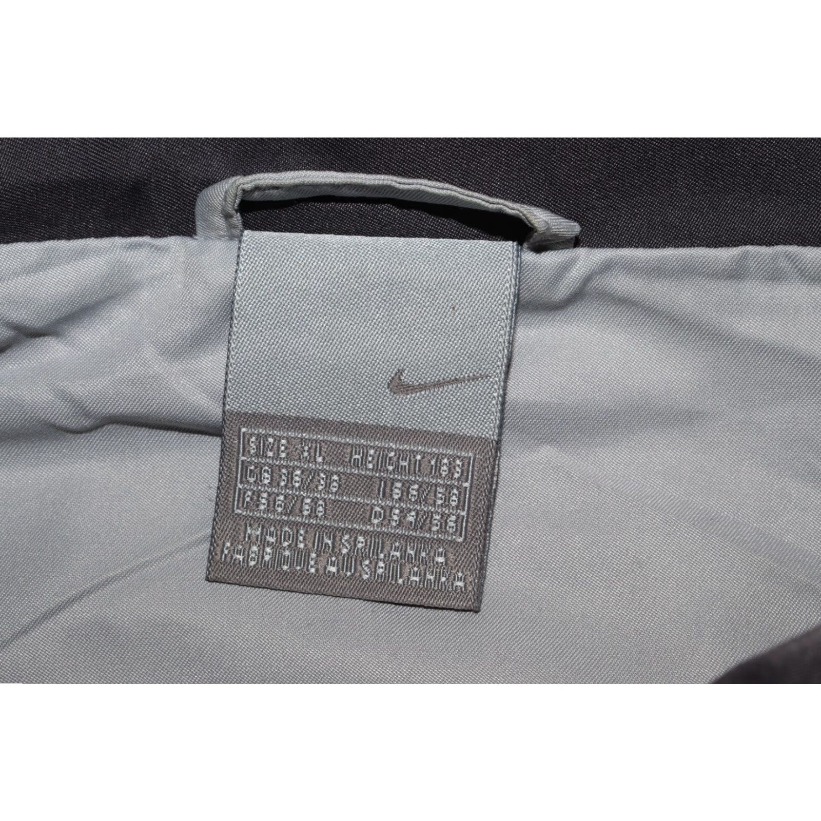 Nike VINTAGE NIKE TRACK JACKET - WINDBREAKER, MEN’S XL, GRAY, FULL ZIP, 90s/2000s, LOGO, JACKET Size US XL / EU 56 / 4 - 4 Thumbnail