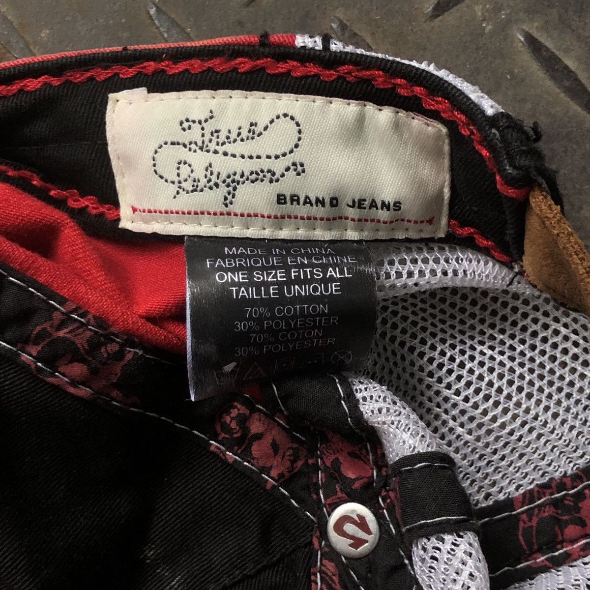 True Religion 🚫 SOLD 🚫 Vintage True Religion Mountain Distressed Hat Size ONE SIZE - 11 Thumbnail