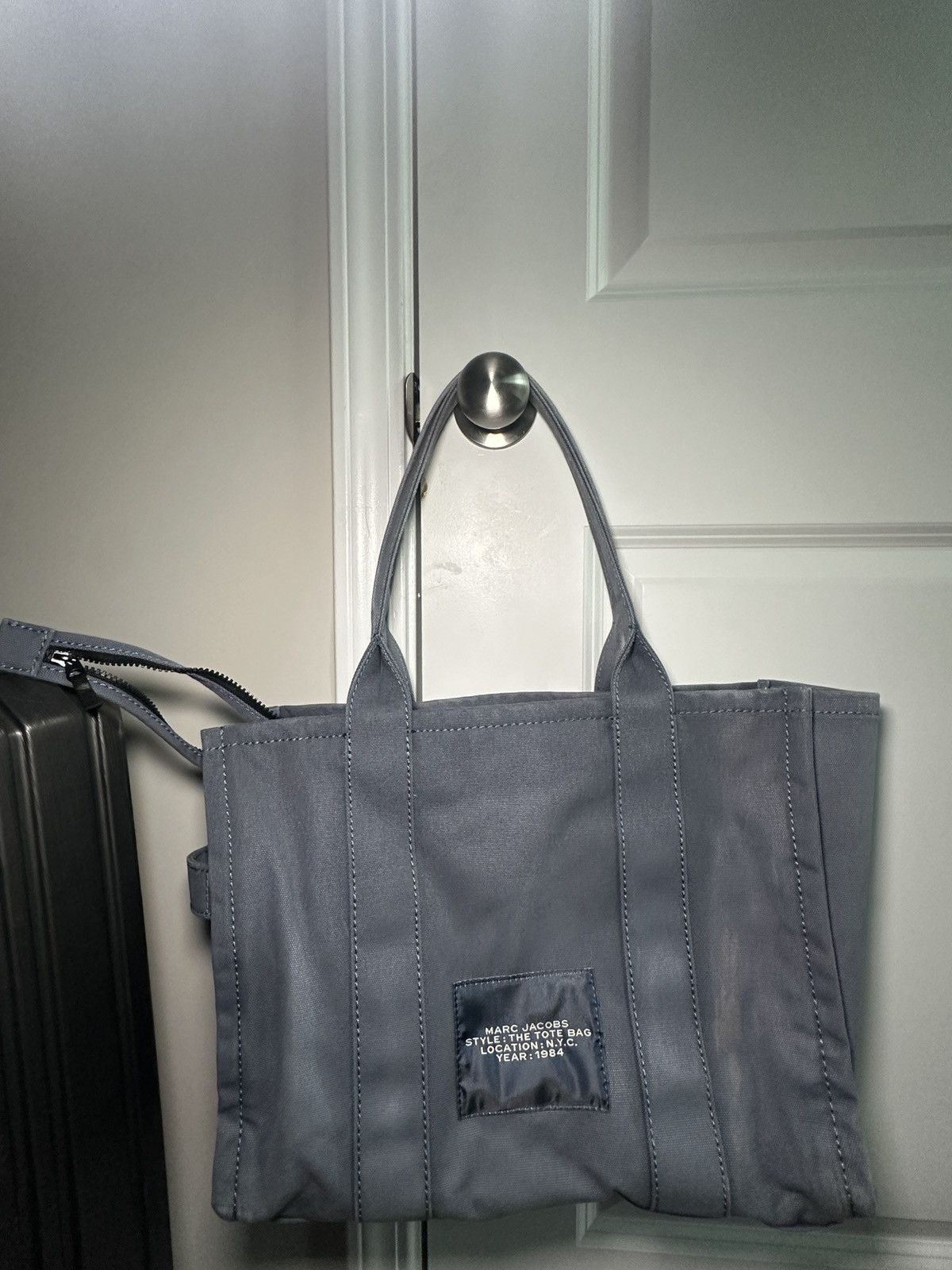 Marc Jacobs Marc Jacobs Blue Traveler Tote Shoulder Bag Size Large Size ONE SIZE - 2 Thumbnail