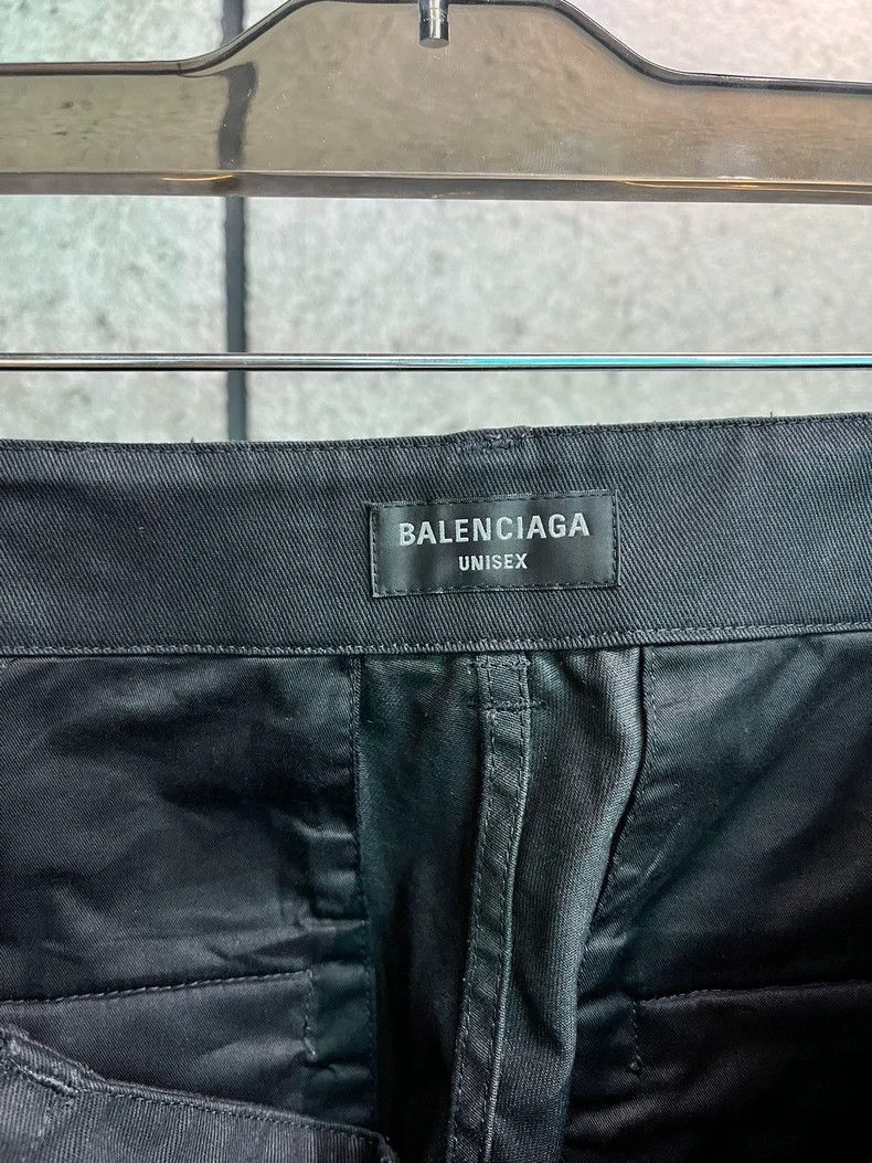 Balenciaga Balenciaga Balenciaga Black Cargo Pants Size S -2507 Size US 34 / EU 50 - 4 Thumbnail