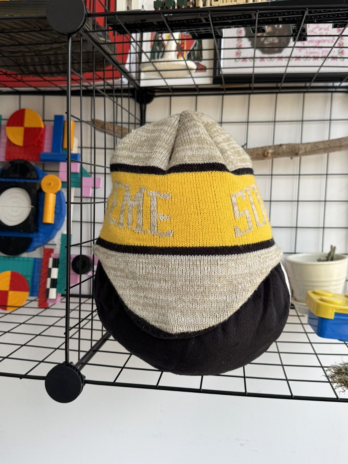 Supreme Supreme Logo Heathered Earflap Beanie Size ONE SIZE - 2 Thumbnail