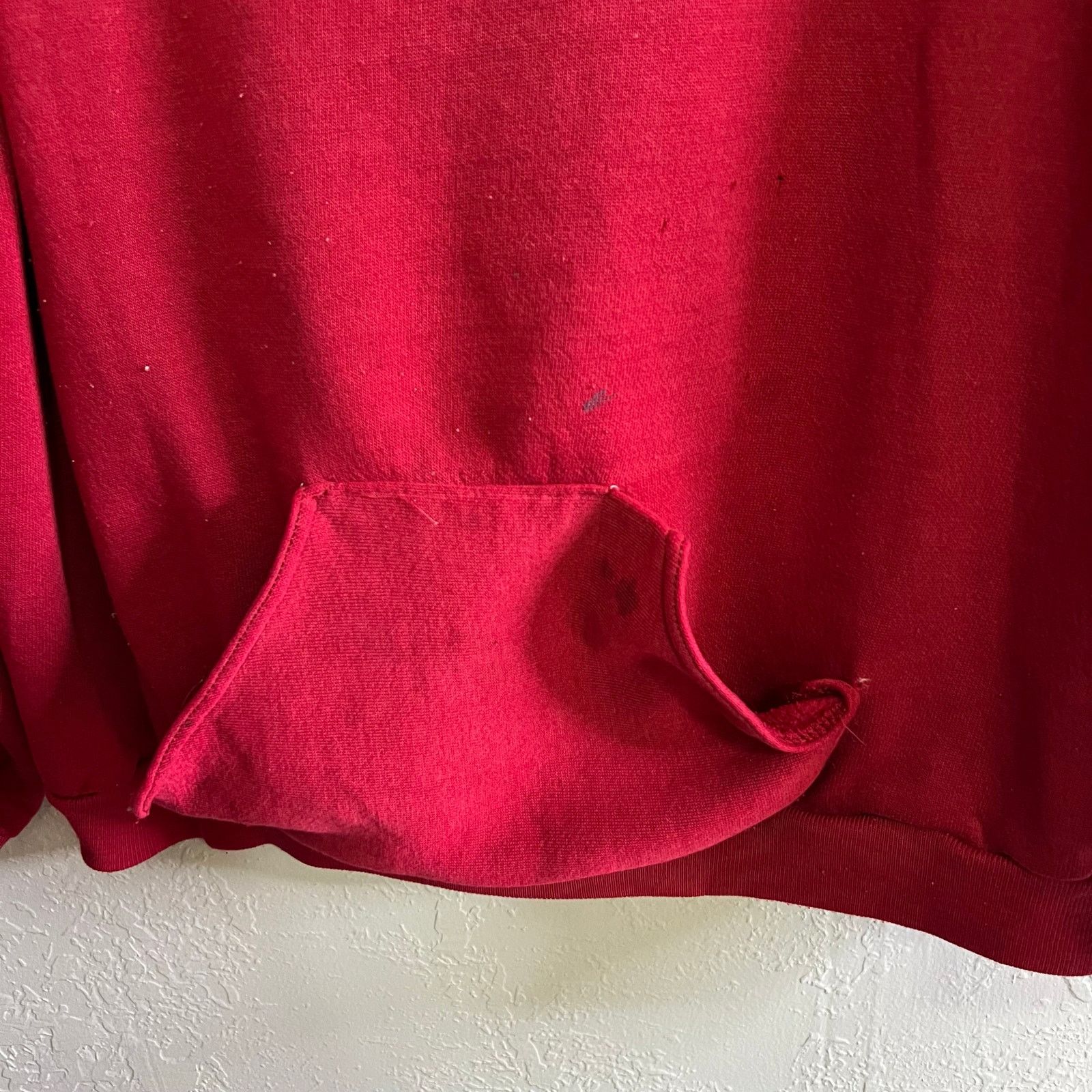 Russell Athletic Vintage 1970s Russell Athletic Hoodie Red USA Distressed L Size US L / EU 52-54 / 3 - 12 Thumbnail