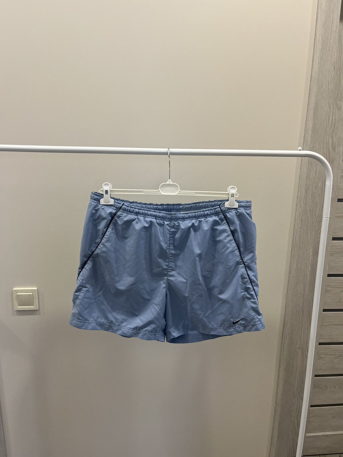 Japanese Brand Nike Vintage Shorts Mini Swoosh Japanese Drill Baggy Hype Size US 36 / EU 52 - 1 Thumbnail