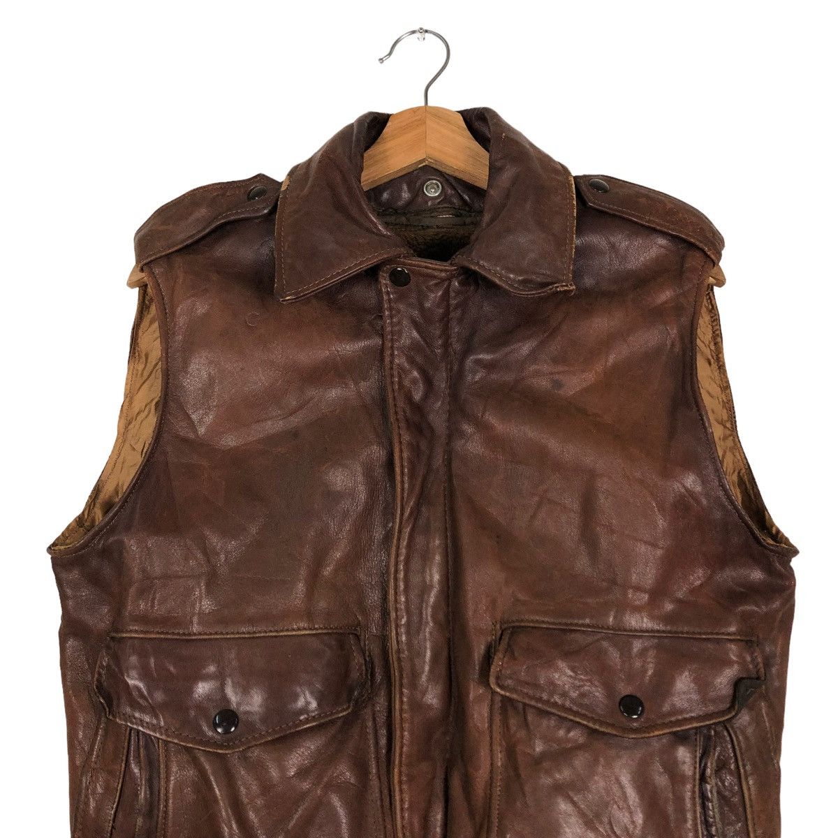 Schott 🔥VINTAGE SCHOTT LEATHER TANK TOP JACKET MADE IN USA Size US M / EU 48-50 / 2 - 3 Thumbnail