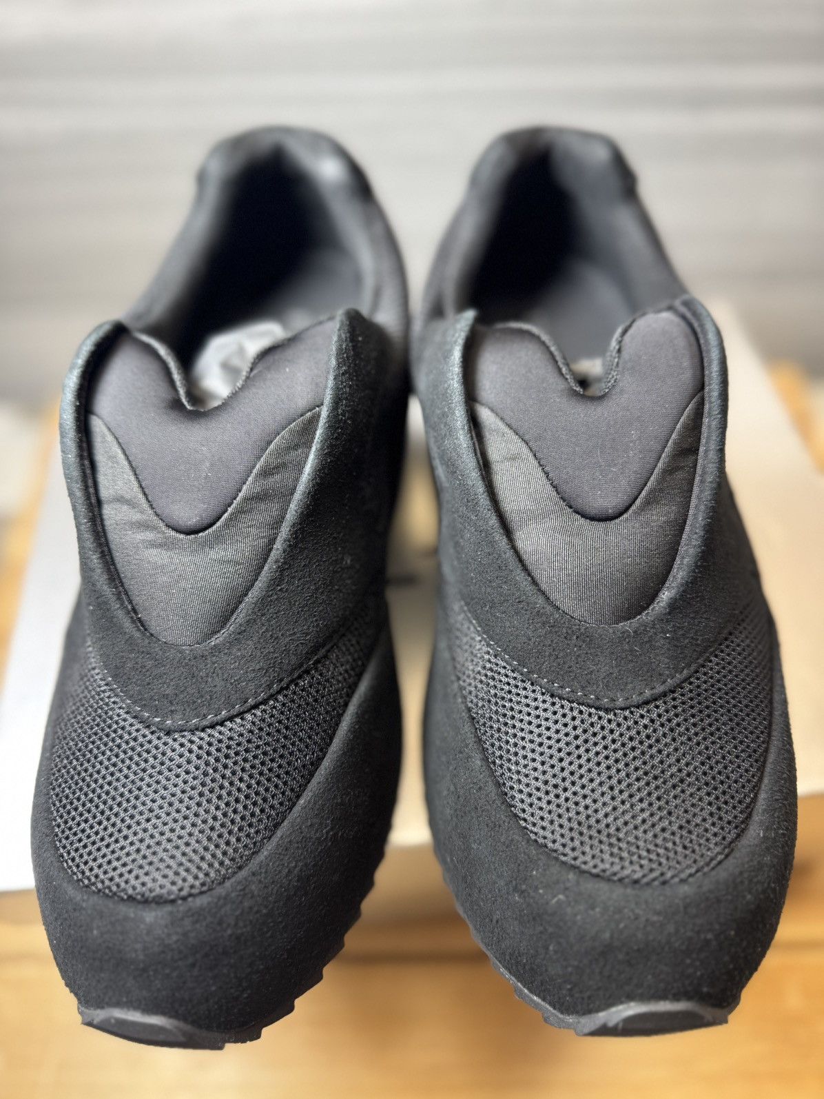 Yeezy Yeezy YZY BL-01 Black Sizes 7-13 Brand New SOLD OUT Shoe Size US 13 / EU 46 - 2 Thumbnail