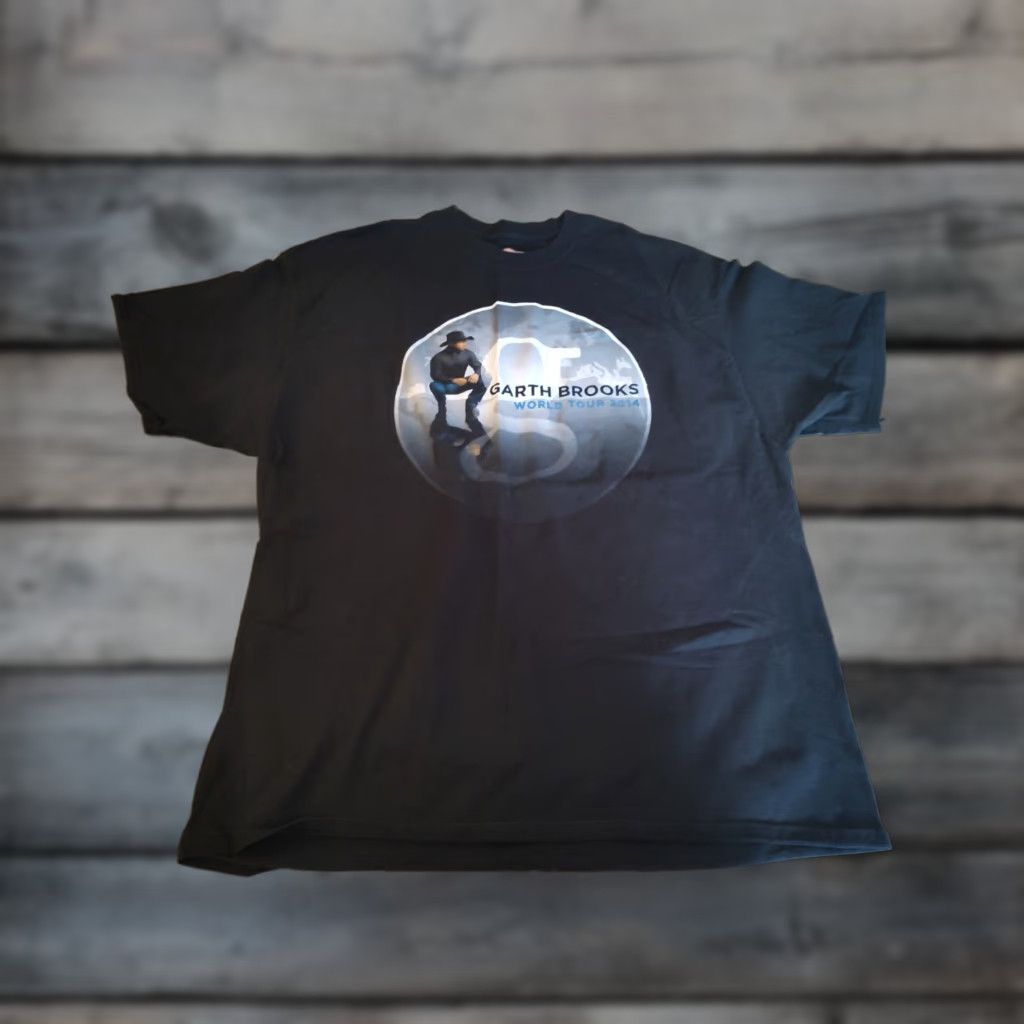 Hanes Garth Brooks World Tour 2014 Band T-Shirt XXL Black Mens Double-Sided Crew Neck Size US XXL / EU 58 / 5 - 1 Thumbnail