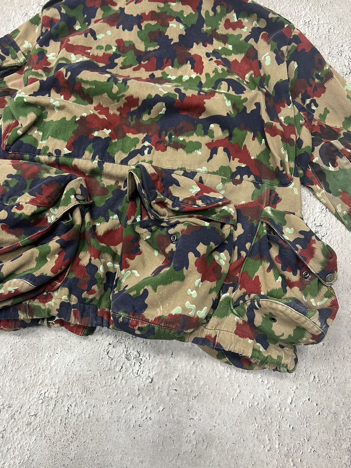 Vintage Vintage Swiss Army Military M70 Alpenflage Field Jacket Size US M / EU 48-50 / 2 - 14 Thumbnail