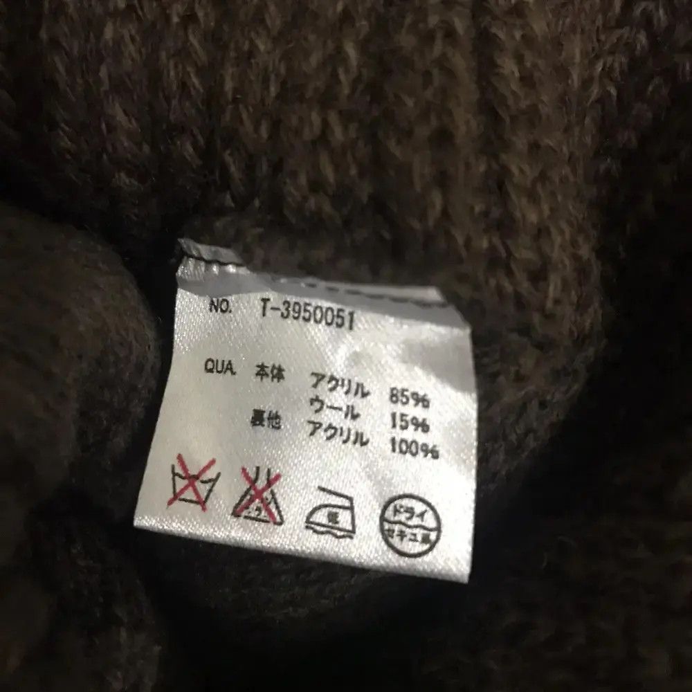 Japanese Brand Japanese Brand Bobble Beanie Hat Size ONE SIZE - 5 Thumbnail