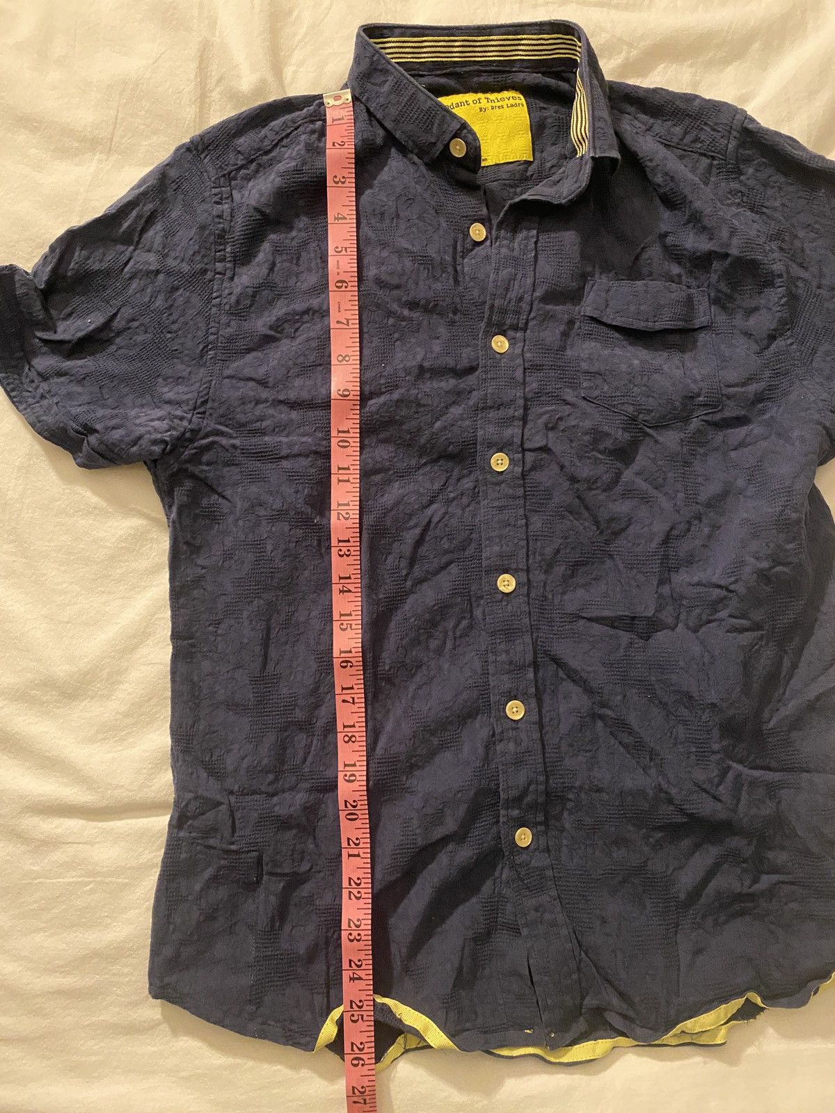 Descendant of Thieves Descendant of Thieves Short Sleeve Blue Button Up Size US S / EU 44-46 / 1 - 6 Thumbnail