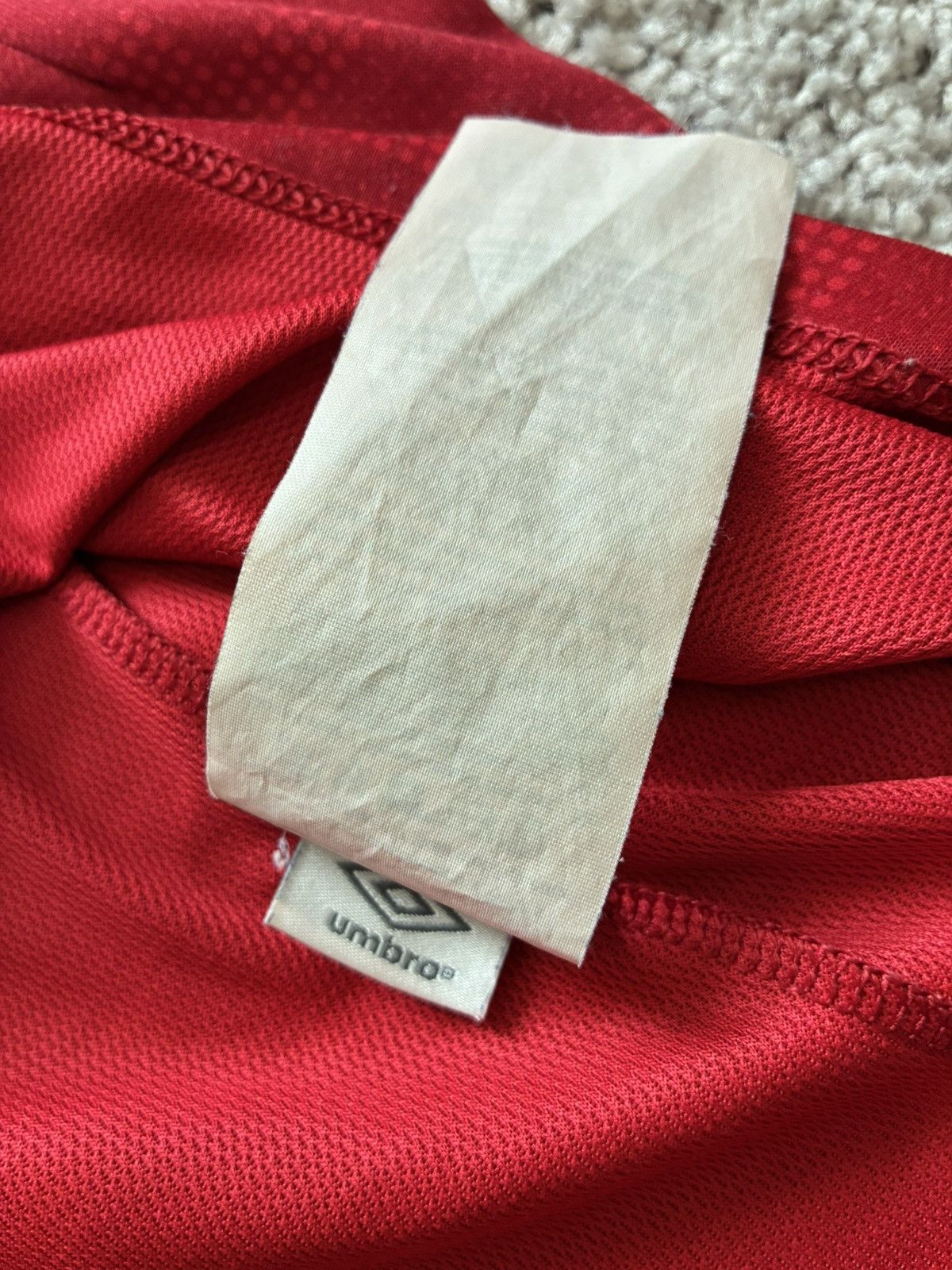 Umbro 2012 England GK home Jersey Size US L / EU 52-54 / 3 - 5 Thumbnail