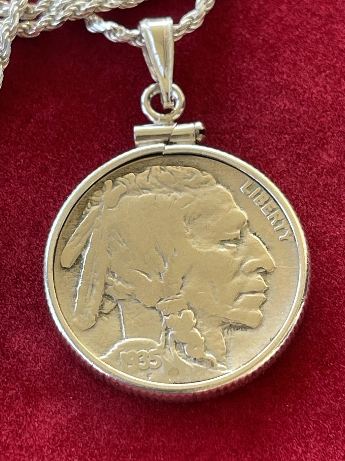 Designer × Vintage Vintage buffalo nickel coin pendant necklace Size ONE SIZE - 2 Thumbnail
