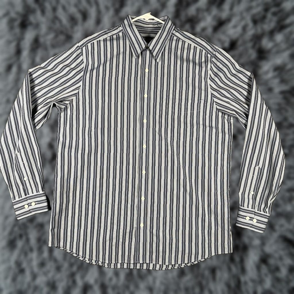 Eddie Bauer Eddie Bauer Mens Dress Shirt Long Sleeve Button-Down Stripe LT Blue Gray Multi-Color Size US L / EU 52-54 / 3 - 1 Thumbnail