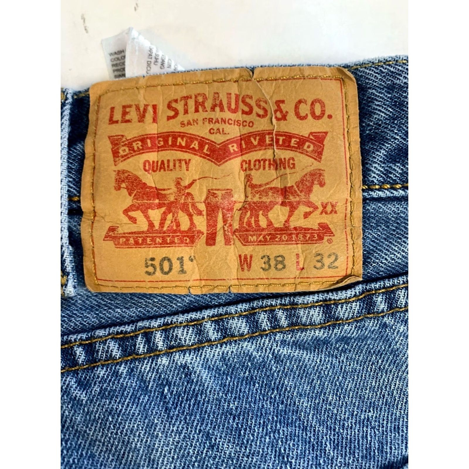 Levi's Levi's 501 Jeans Blue Button Fly Straight 38x32 Mens Regular Denim Cotton 5-Pocket American Cowboy Vintage No? Size US 38 / EU 54 - 7 Thumbnail