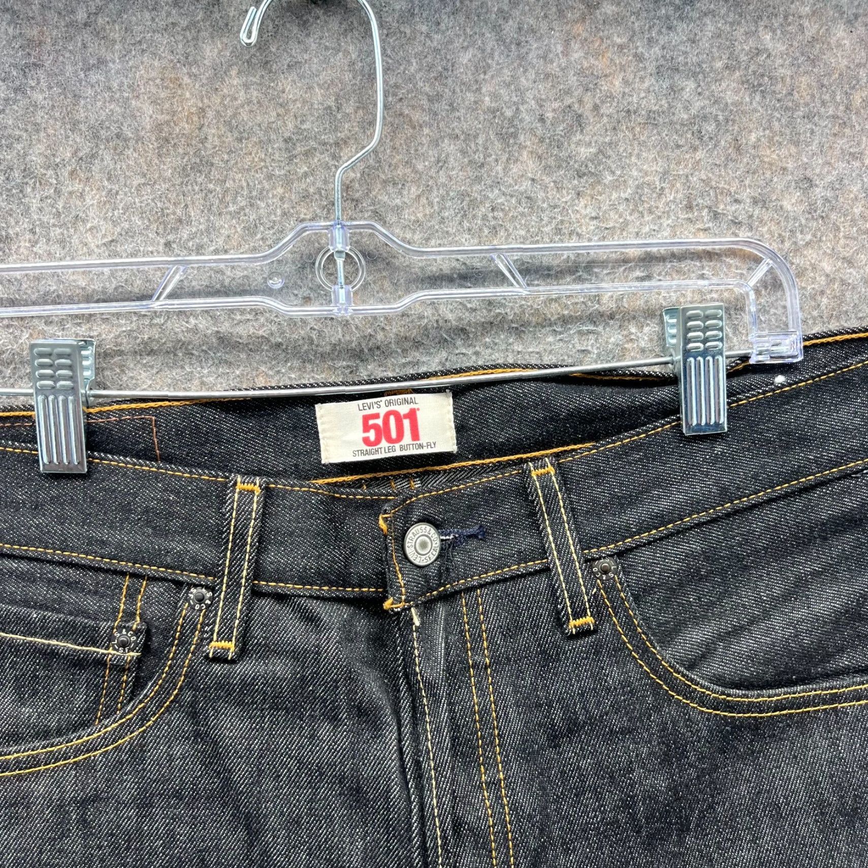 Levi's Levi's 501 Jeans Mens 33x34 Denim Button Fly Black Cotton Indigo Regular Straight Vintage Jeans Mens Size US 33 - 5 Thumbnail
