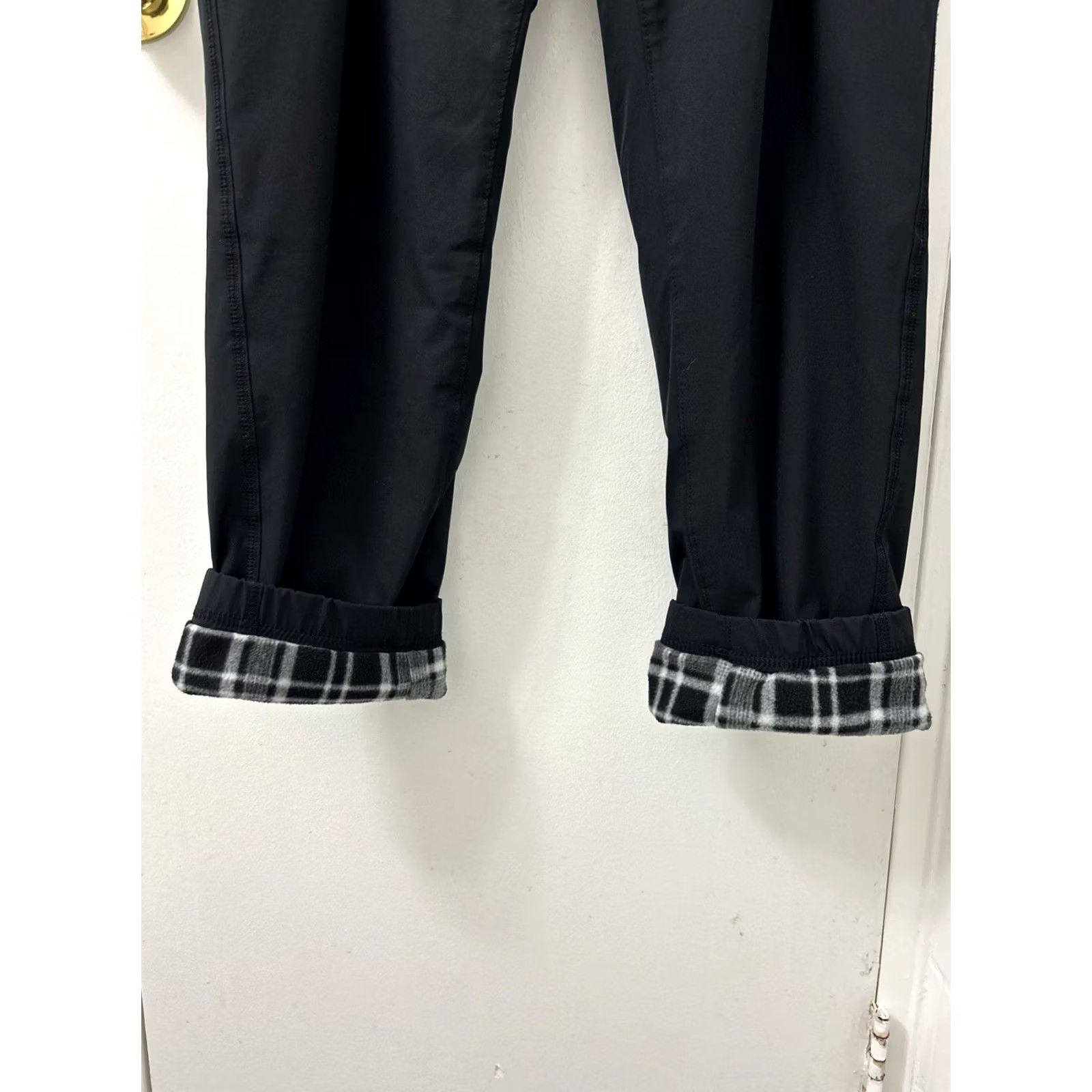 Eddie Bauer Eddie Bauer First Ascent Fleece Lined Cargo Joggers Womens 12x30 Black Size 34" / US 12 / IT 48 - 6 Thumbnail