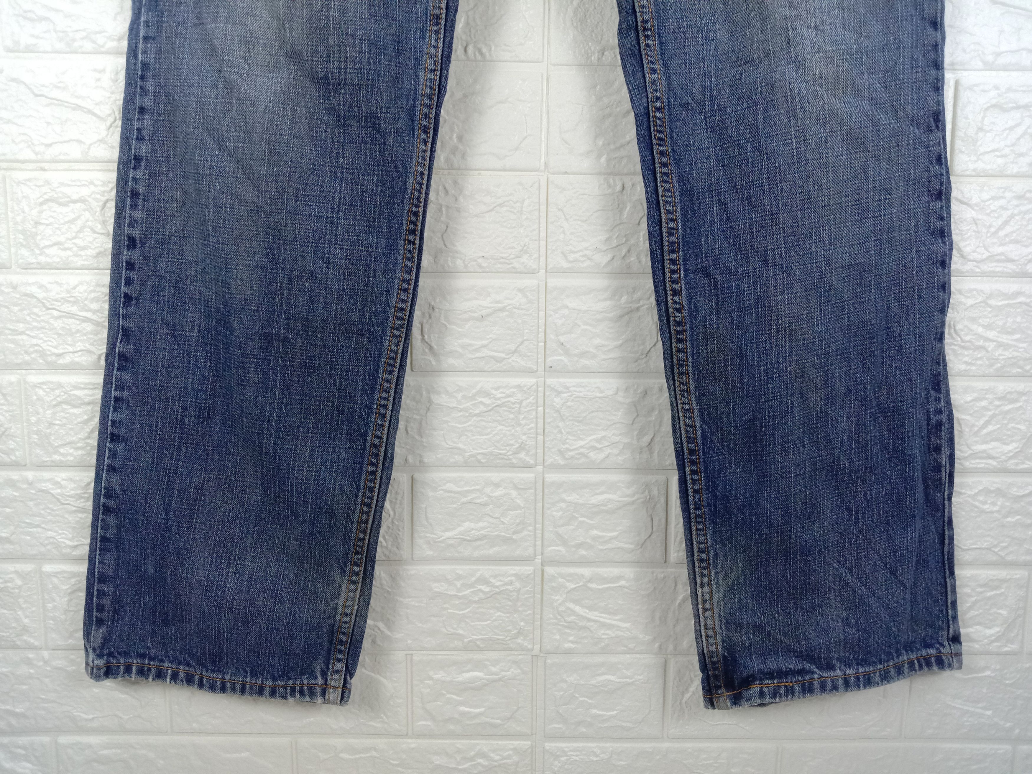 Levi's Vintage Levi's 559 Jeans Relaxed Straight Distressed Denim Size US 32 / EU 48 - 4 Thumbnail