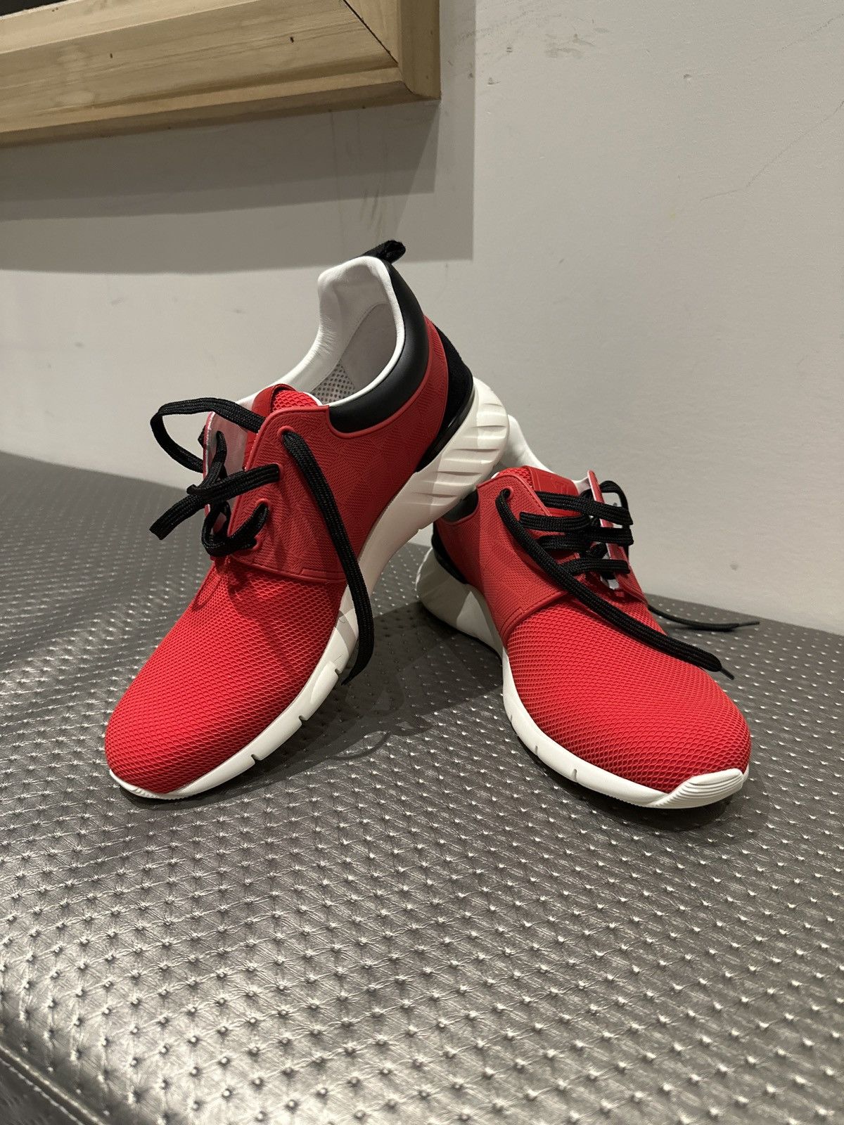 Louis Vuitton Louis Vuitton Fastlane Cloth Low Trainers Size US 6.5 / EU 39-40 - 1 Thumbnail