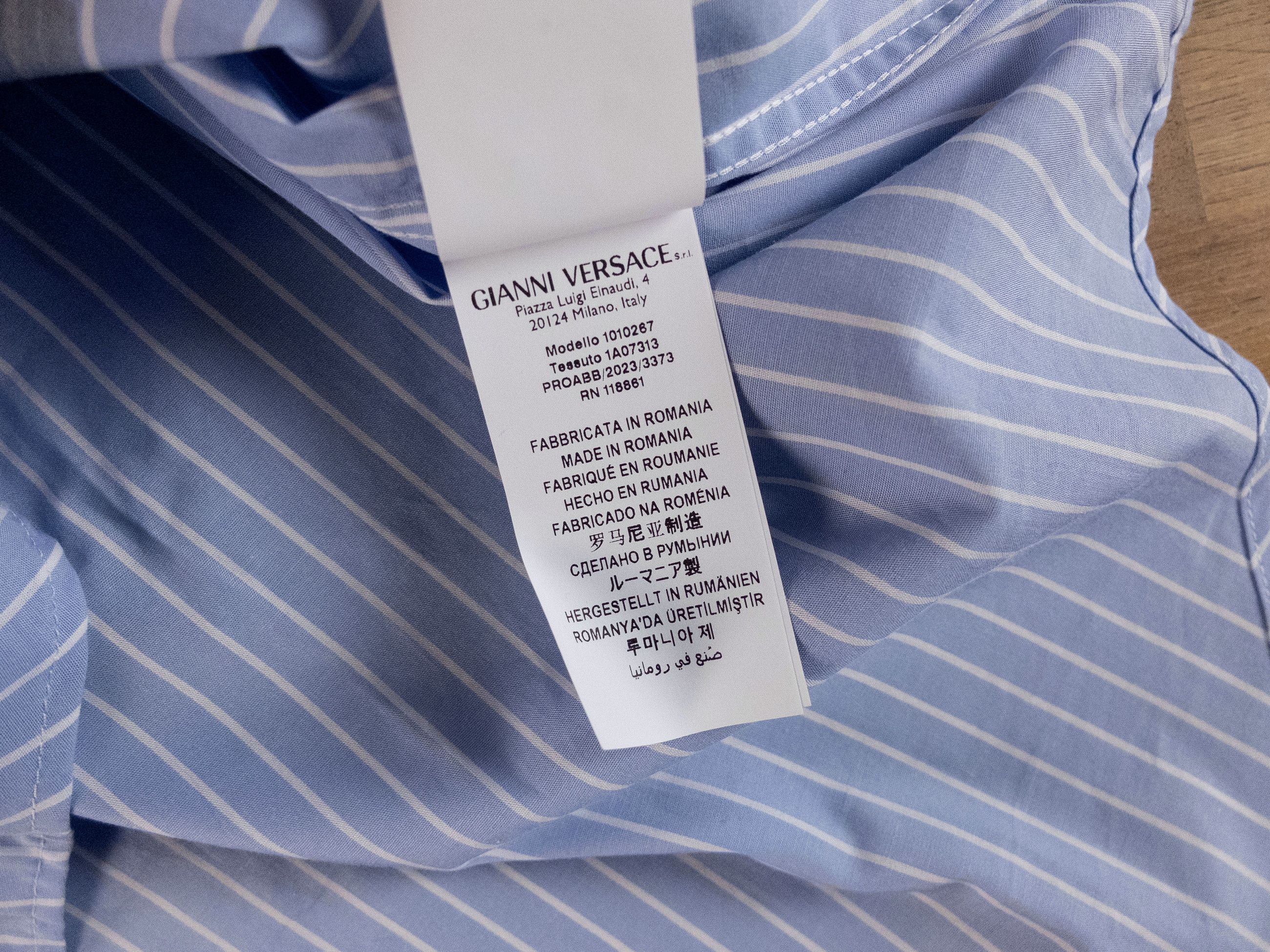 Versace VERSACE La Greca blue striped shirt Size 40 / Medium Size US M / EU 48-50 / 2 - 10 Thumbnail