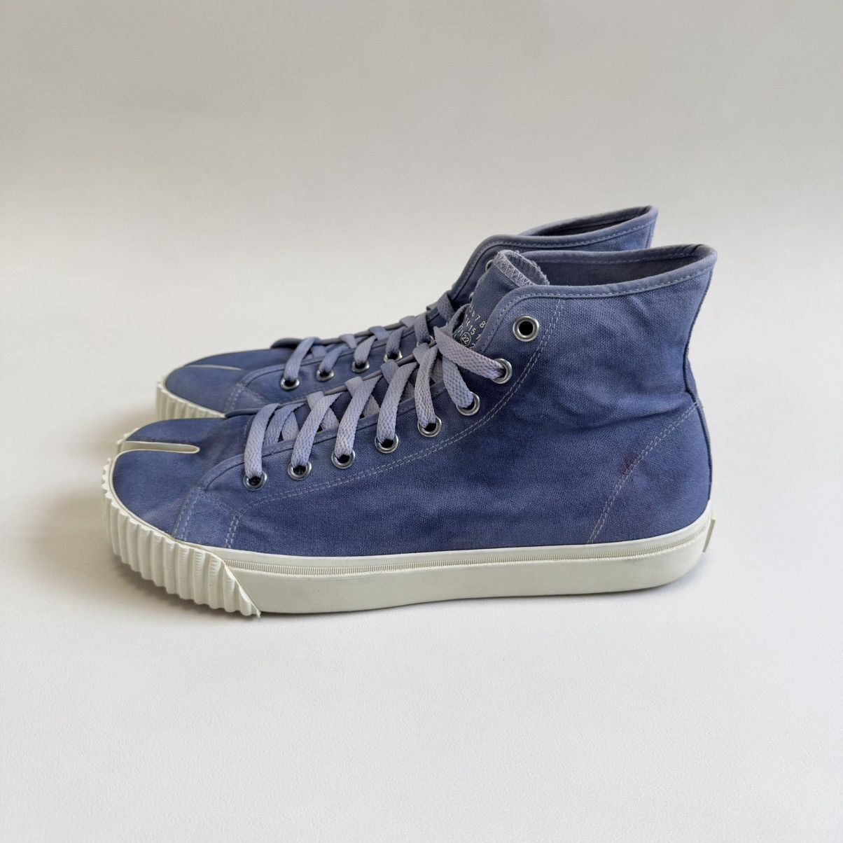 Maison Margiela Sample Blue Tie Dye Canvas Tabi Sneakers Size US 11 / EU 44 - 4 Thumbnail