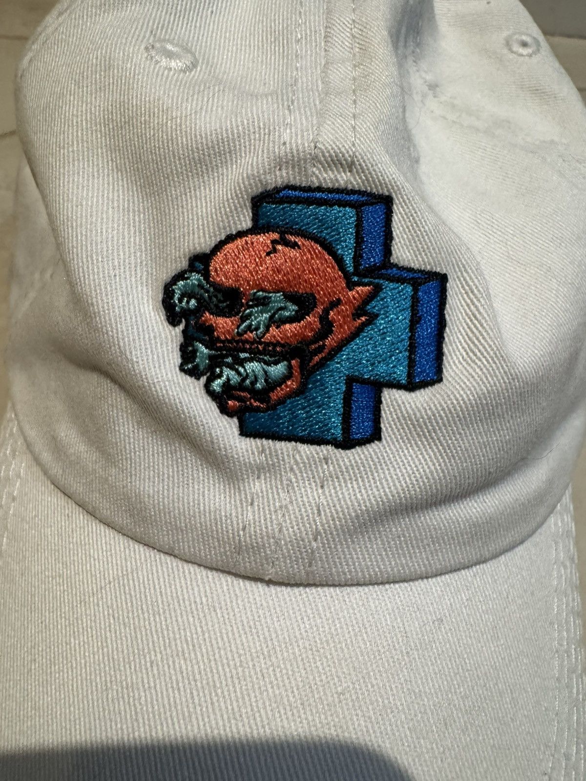 Pink Dolphin Embroidered Skull Plus White Strapback Hat White USED GOOD Size ONE SIZE - 2 Thumbnail